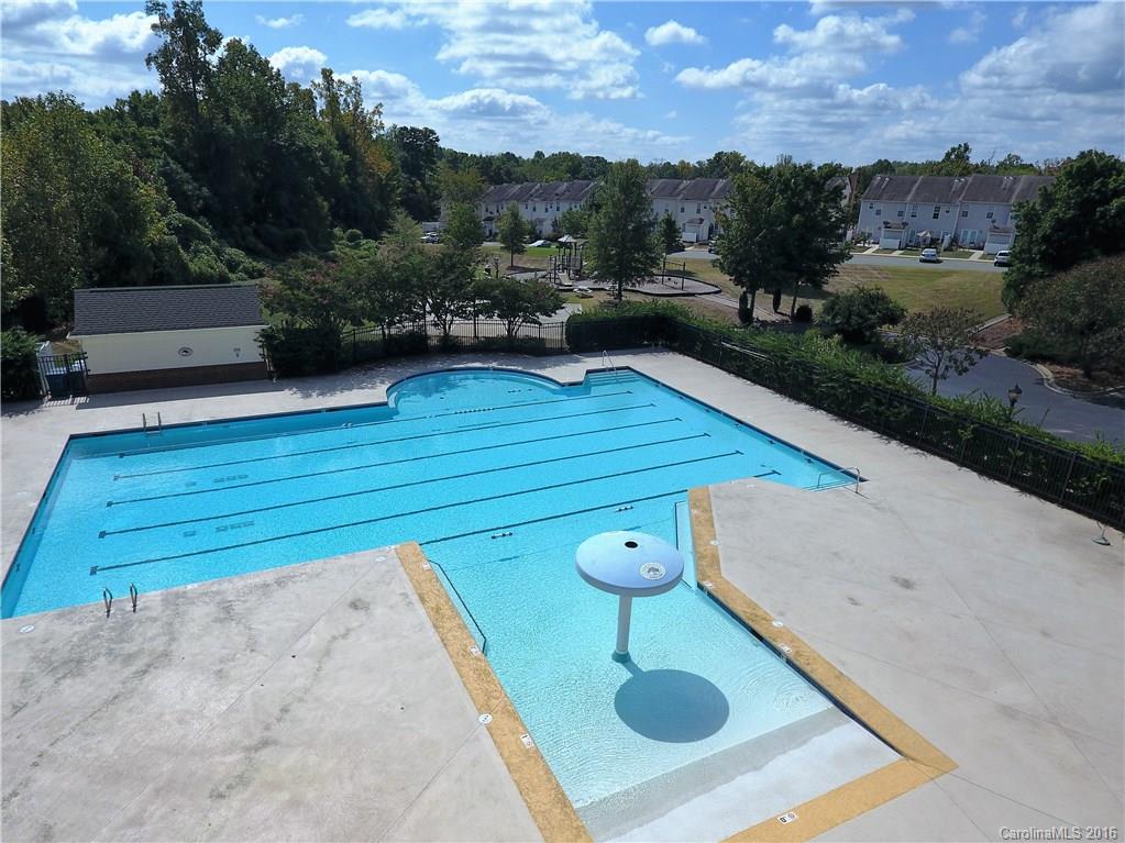 Oakhurst - Residential