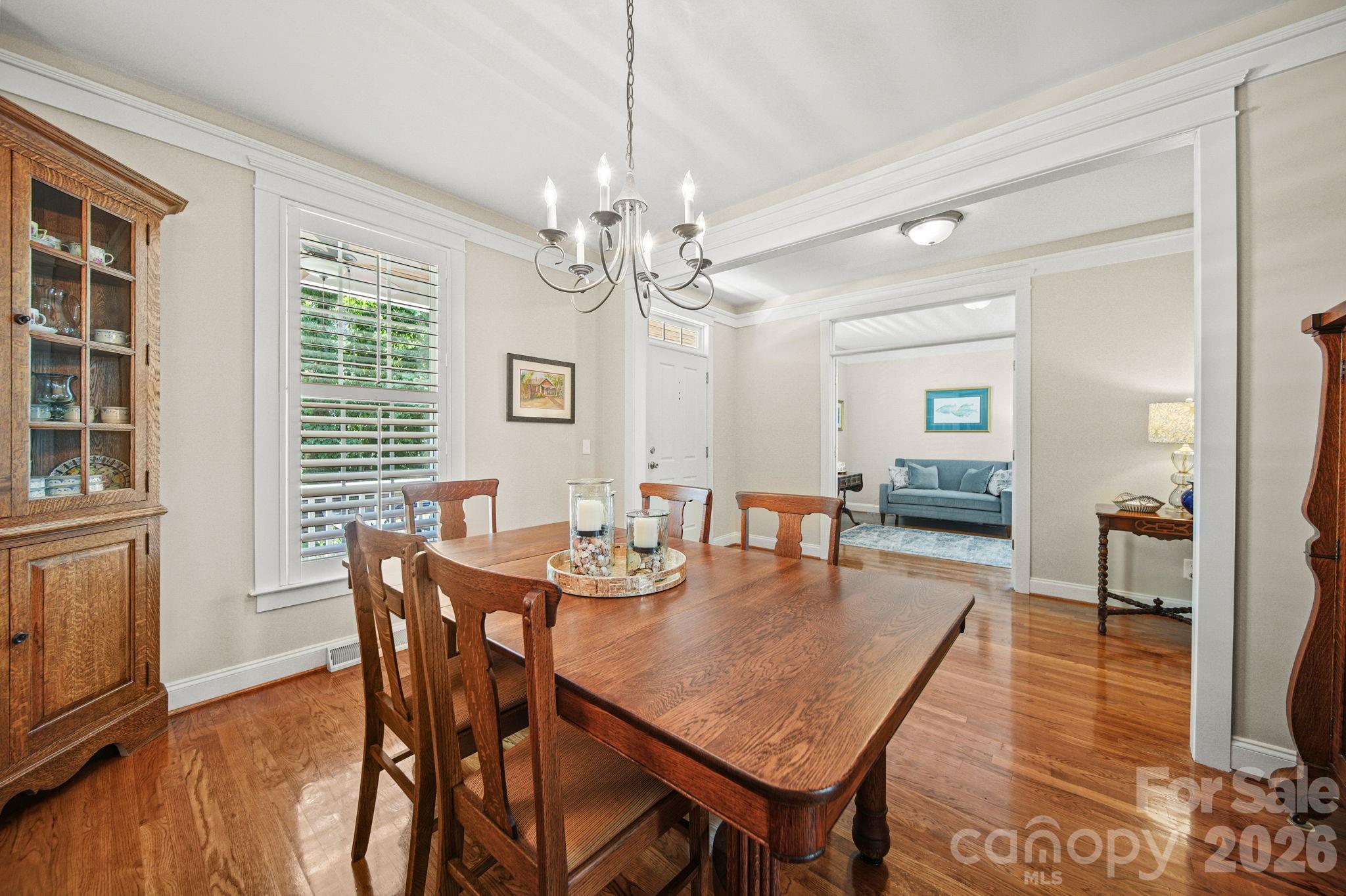 The Oaks on Providence - Residential
