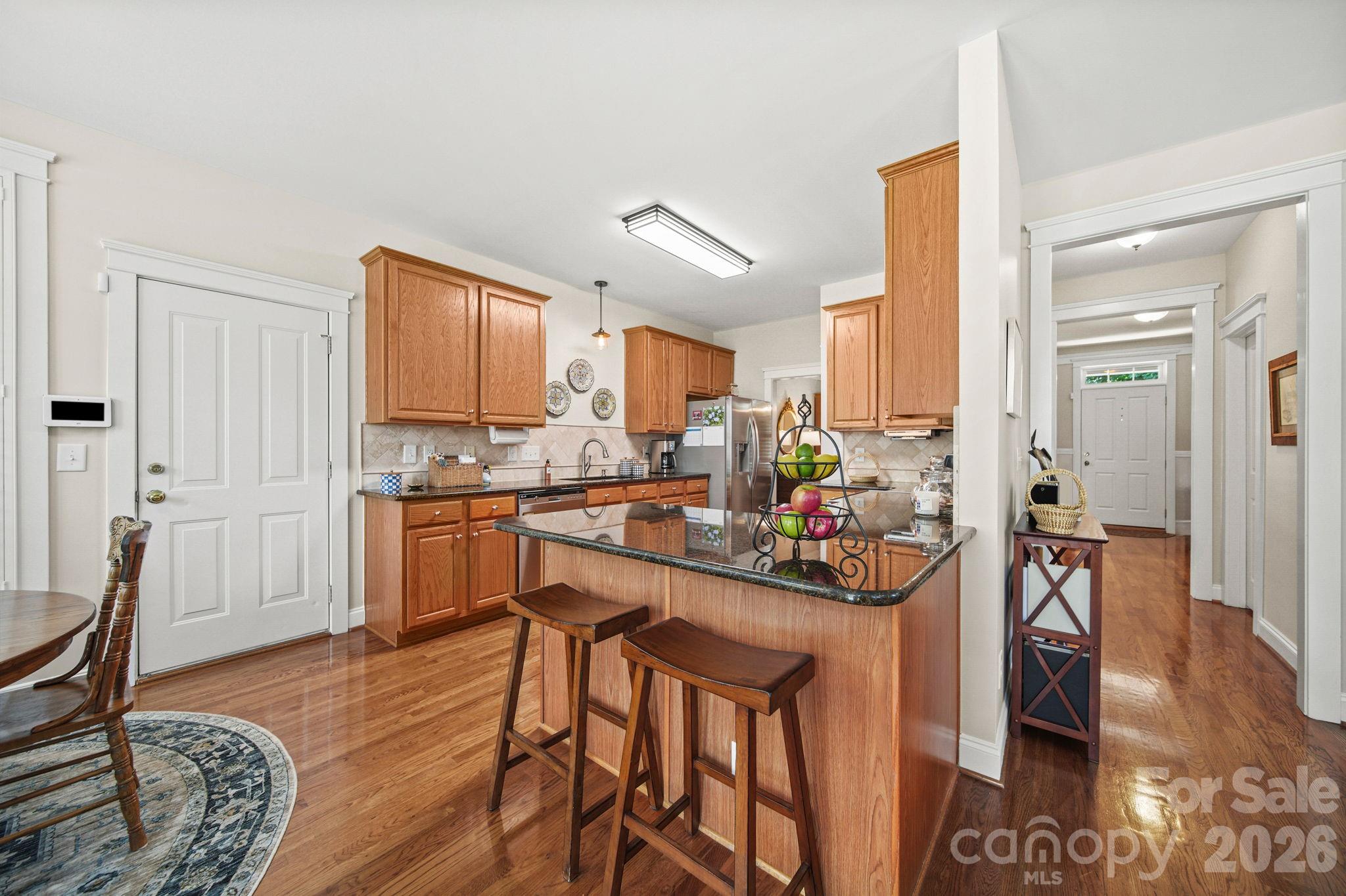 The Oaks on Providence - Residential