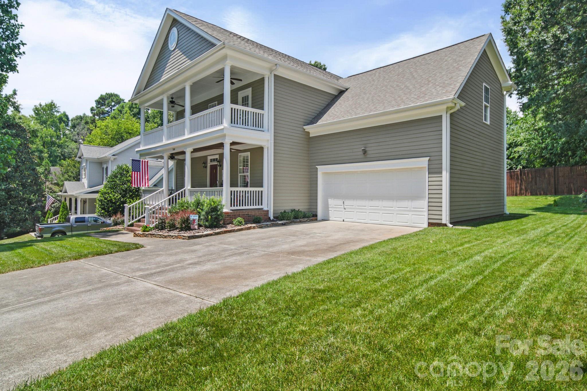 The Oaks on Providence - Residential