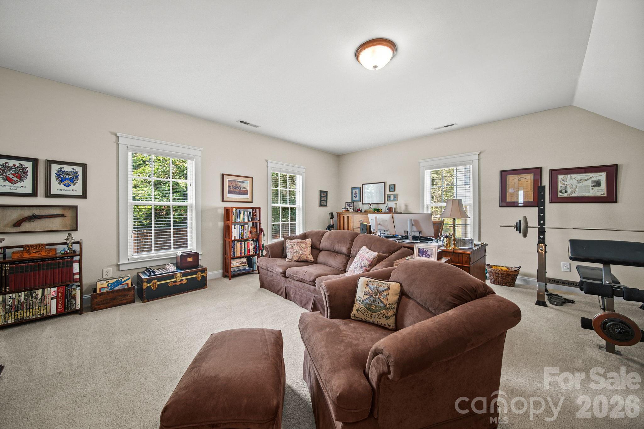 The Oaks on Providence - Residential