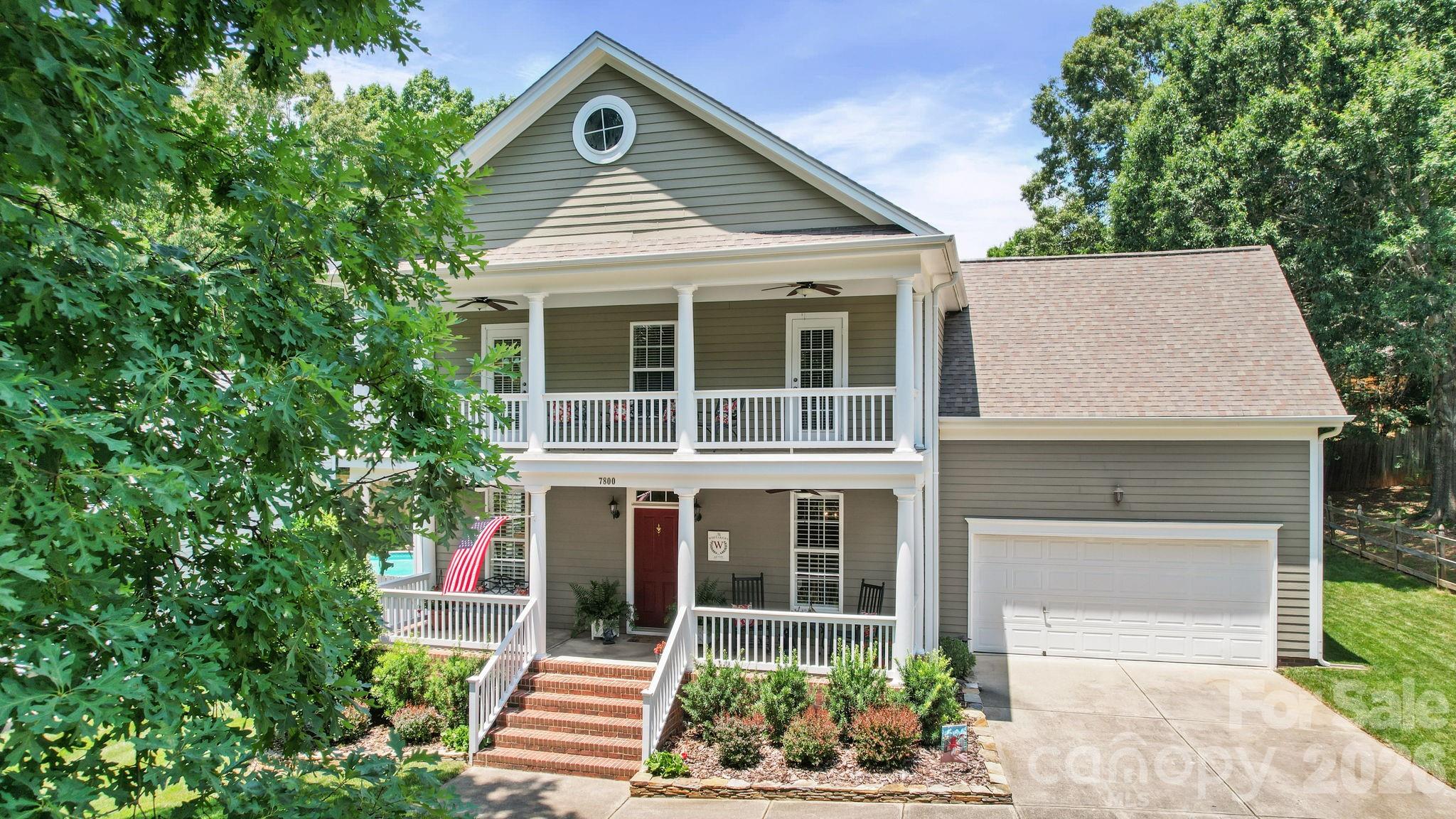 The Oaks on Providence - Residential