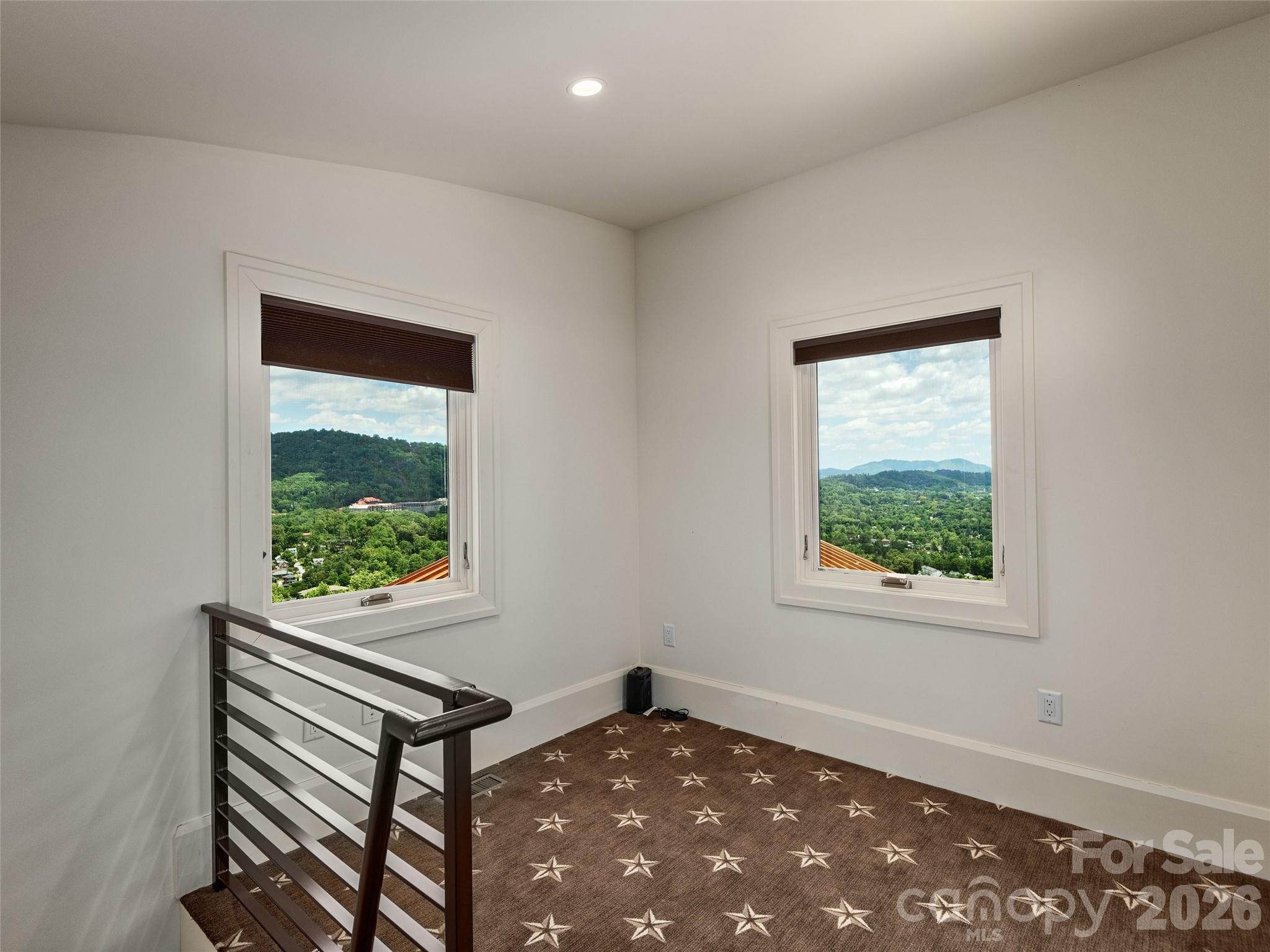 Lookout Mountain - Residential