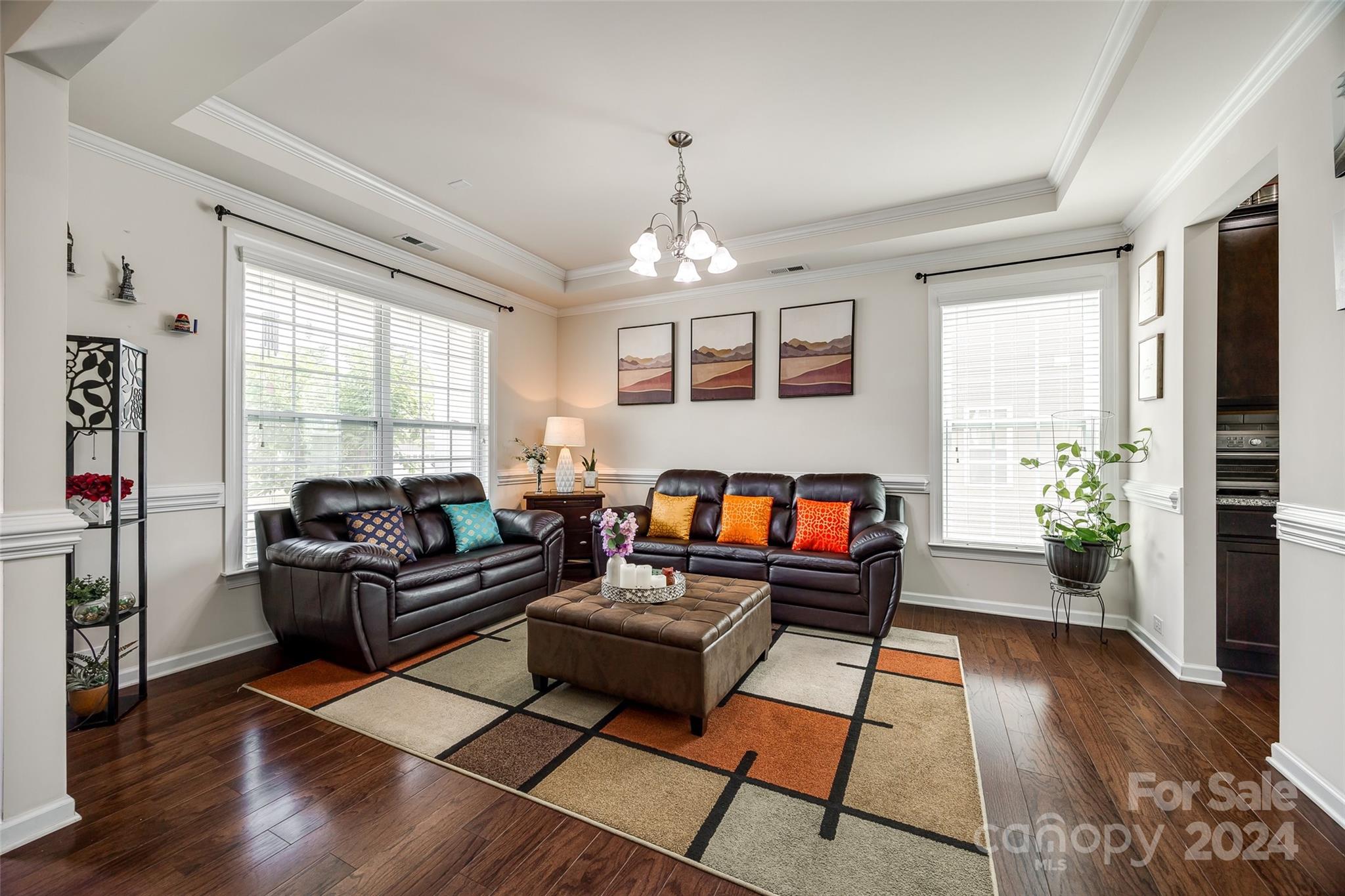 Hawks Creek - Residential