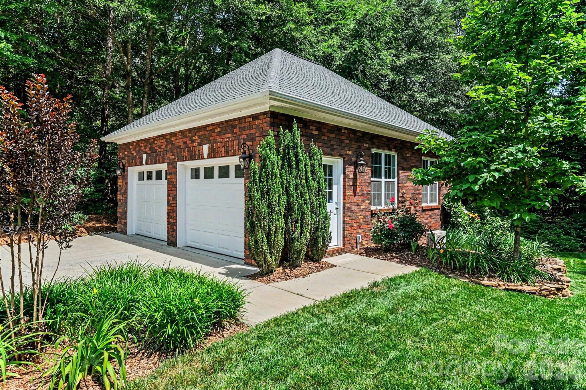 Huntington Farms - Residential