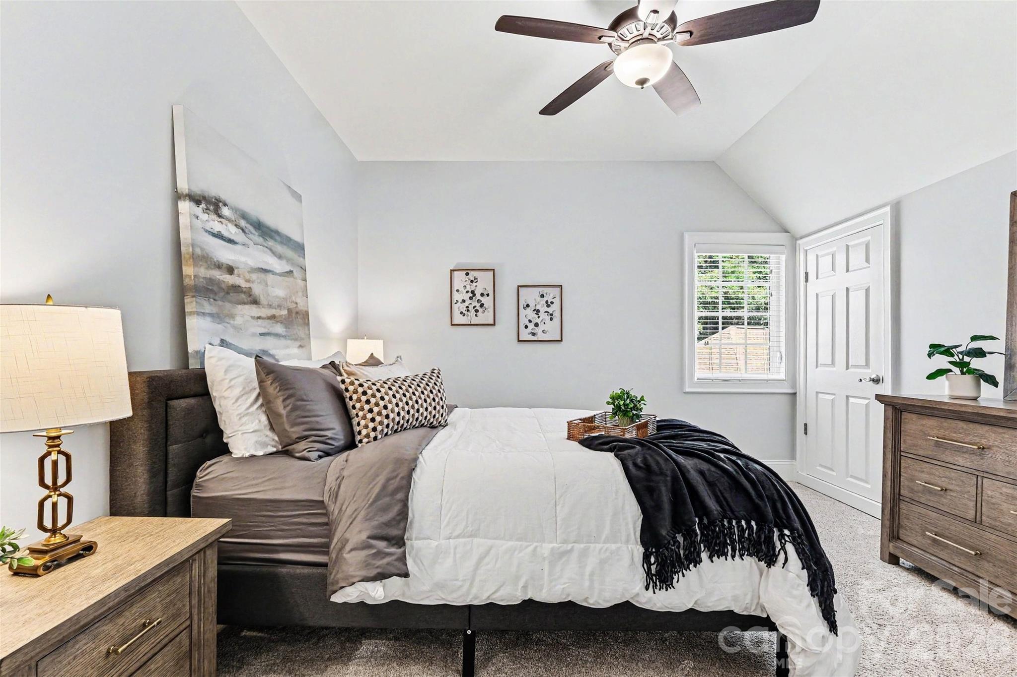 Huntington Farms - Residential