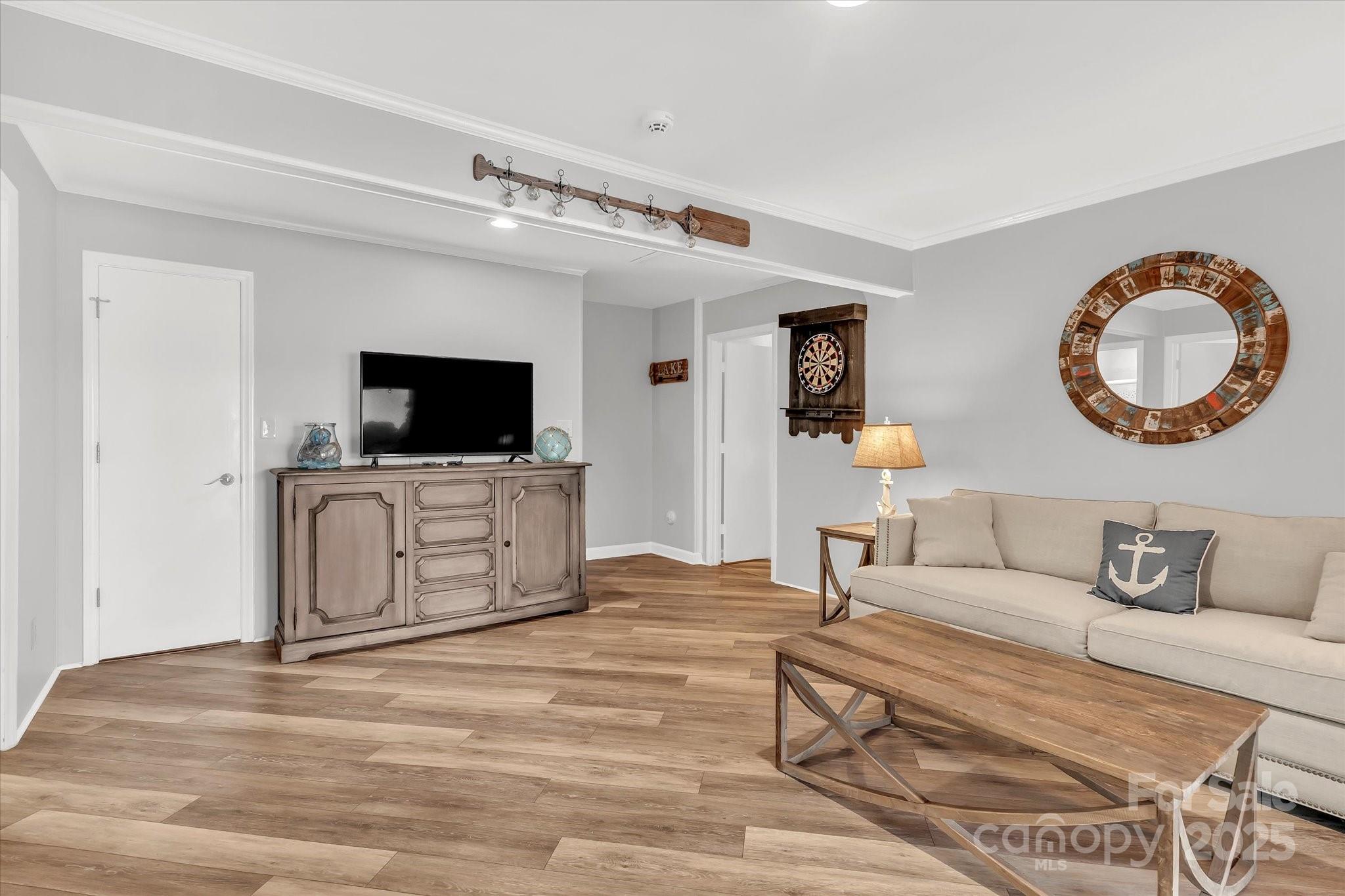 Tega Cay - Residential