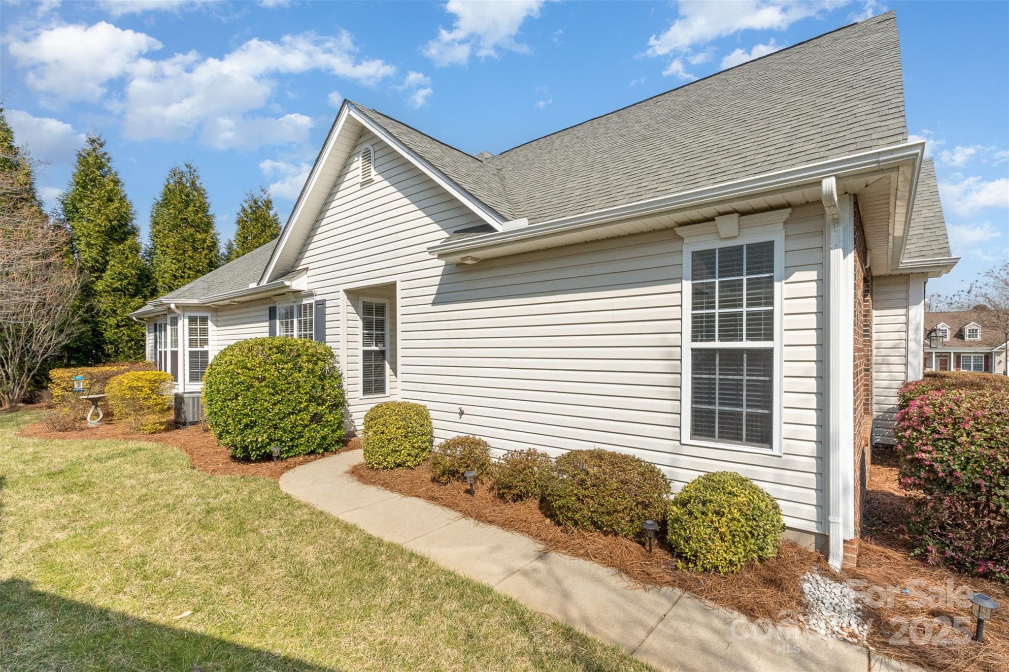 Four Seasons At Gold Hill - Residential