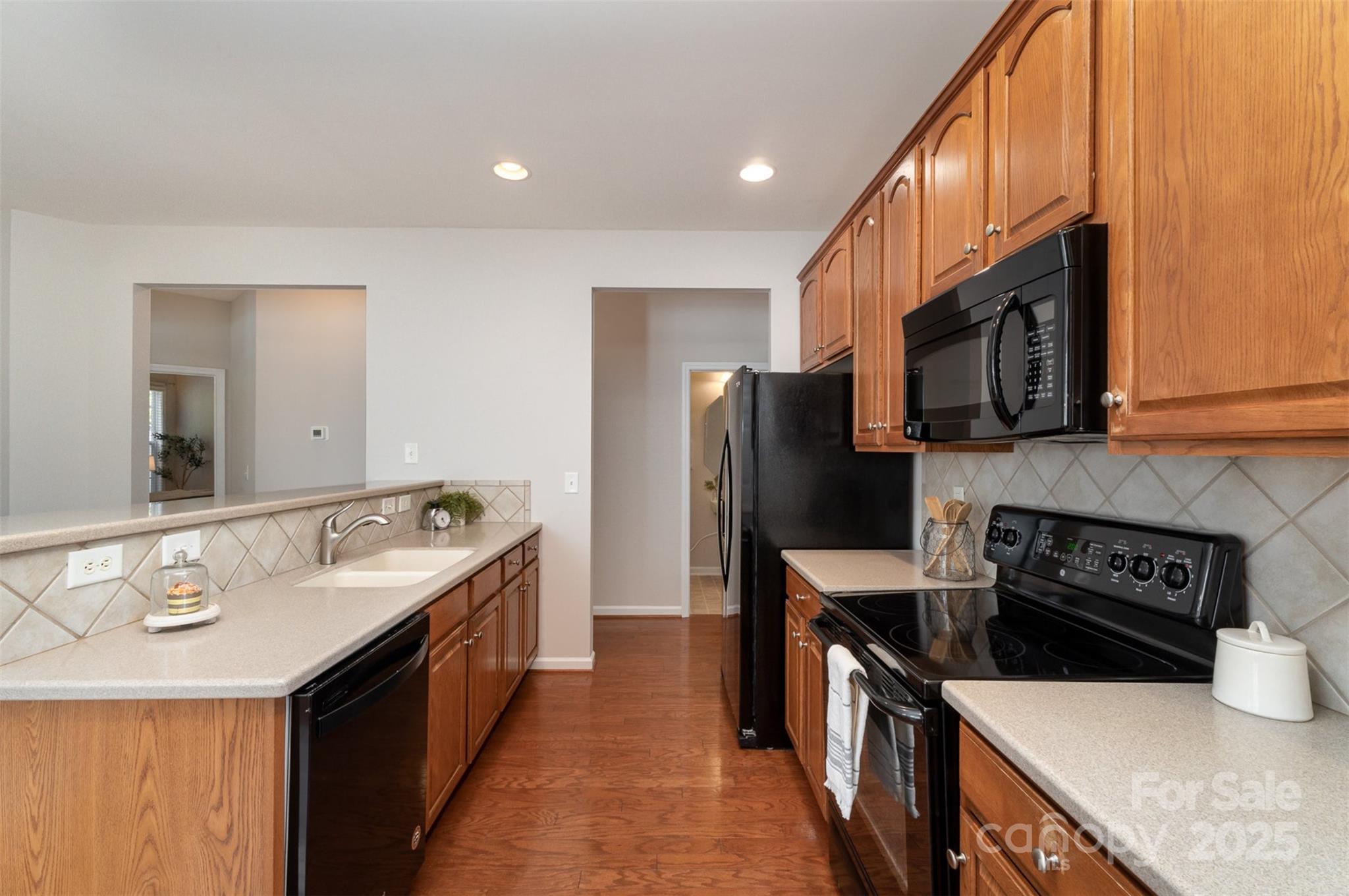 Four Seasons At Gold Hill - Residential
