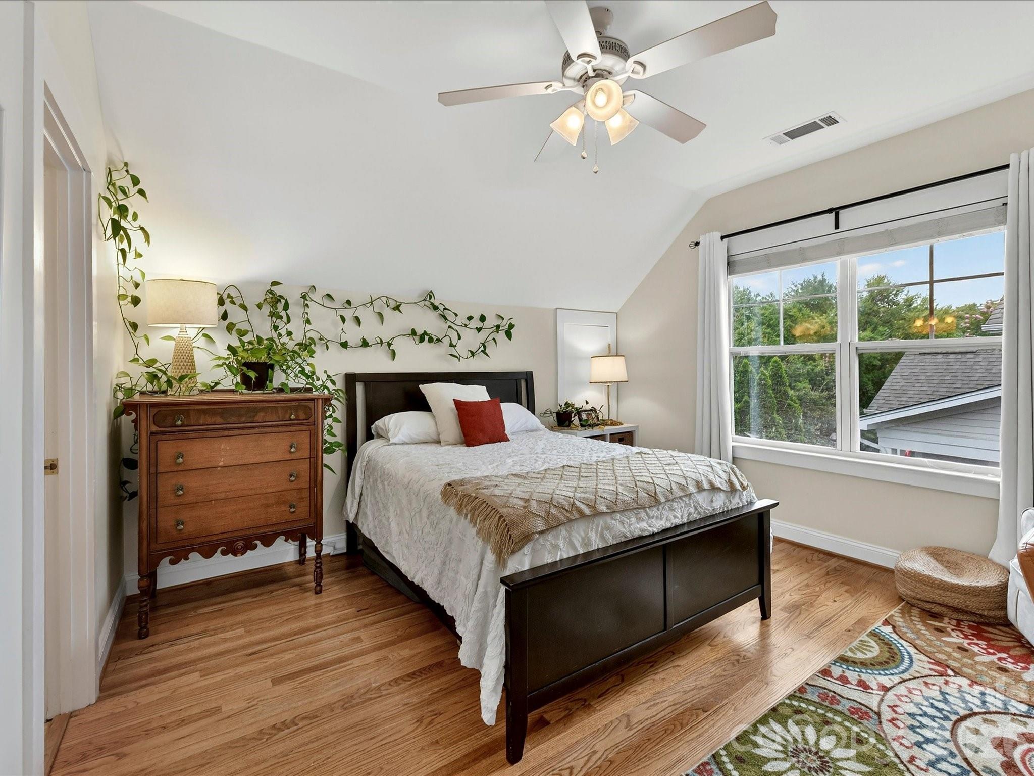 Lakeshore - Residential
