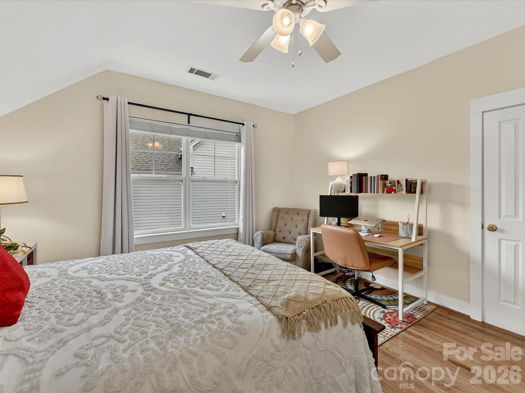 Lakeshore - Residential