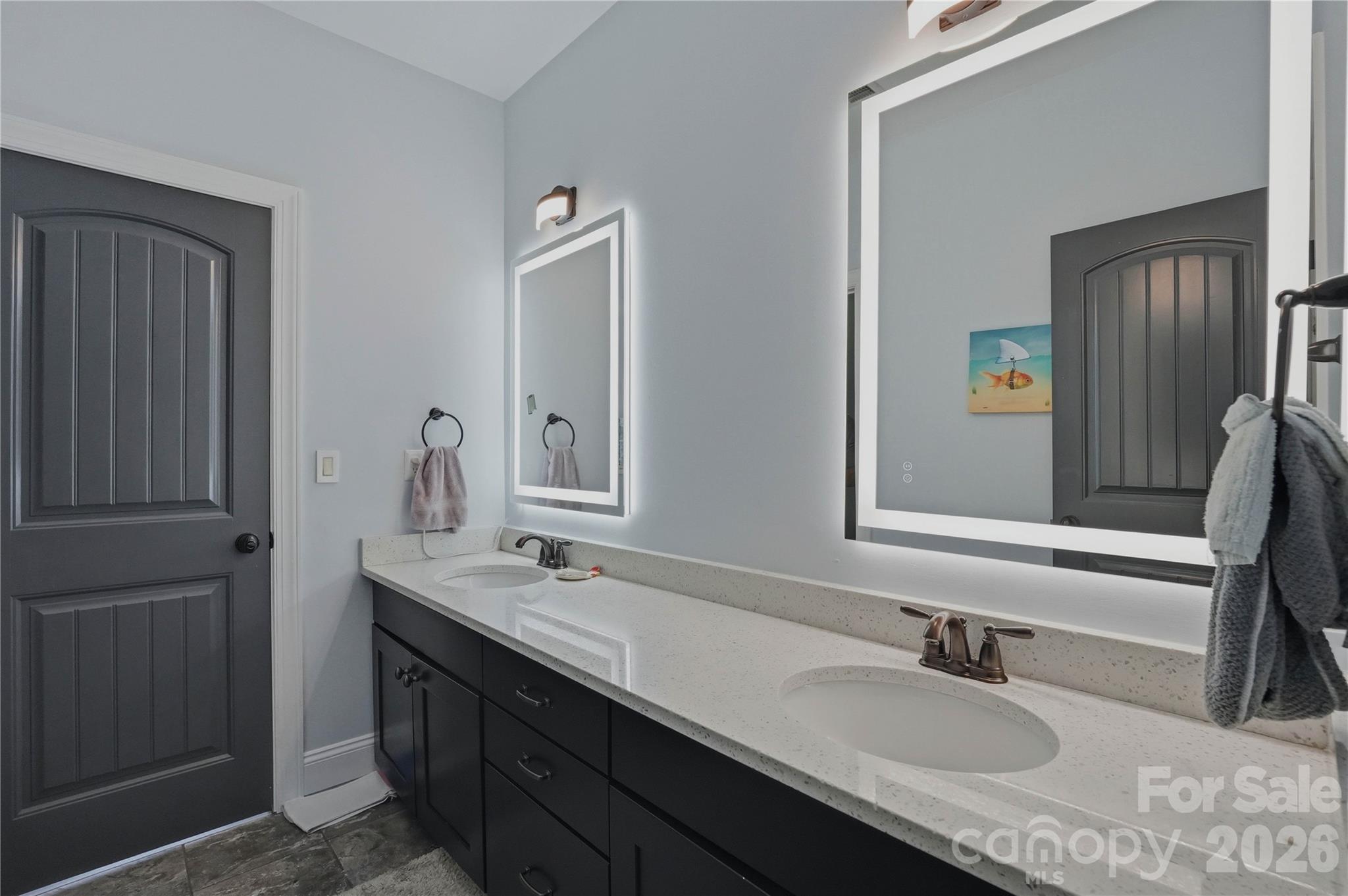 Hollister - Residential