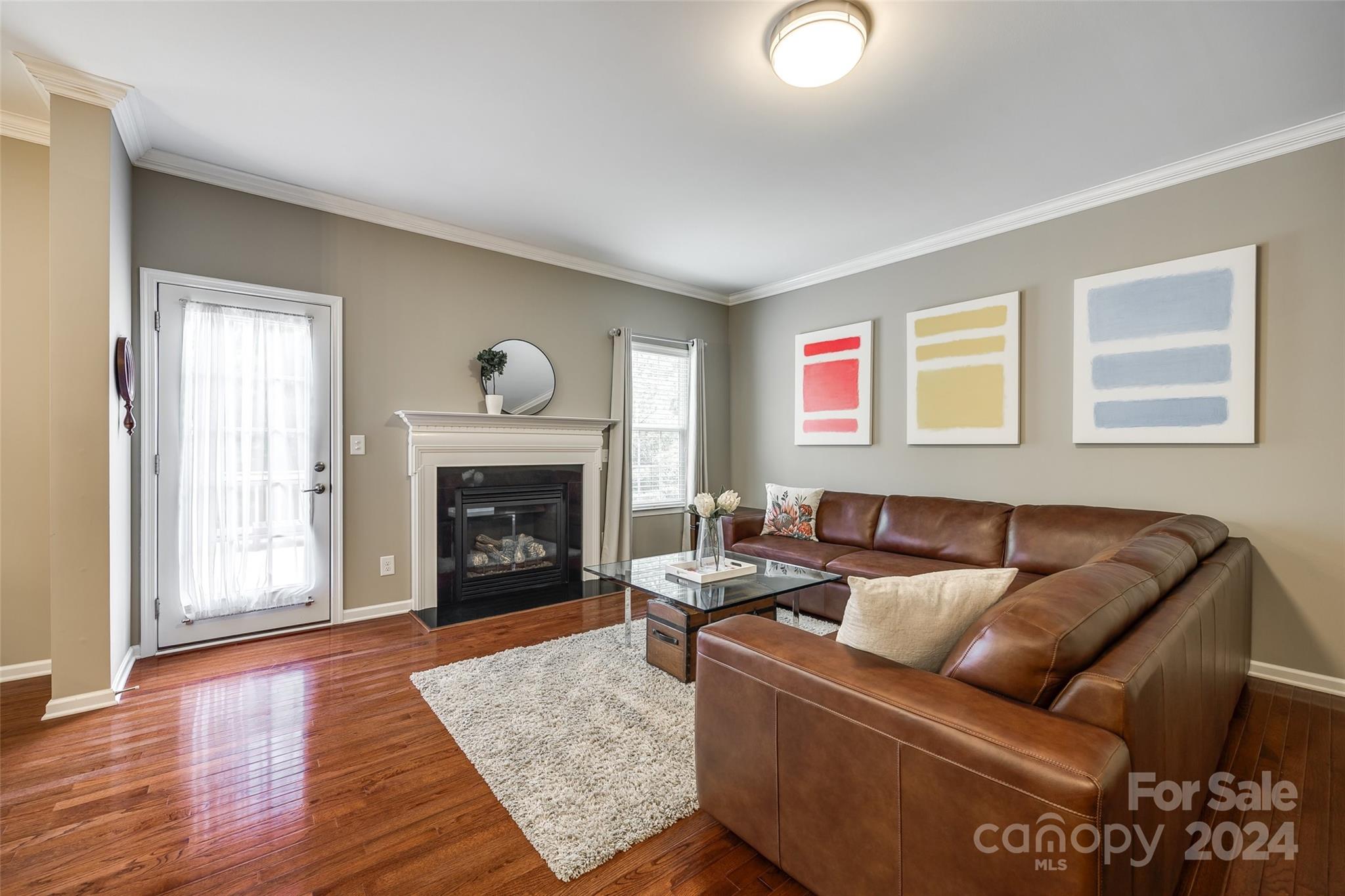 Lake Shore On Lake Wylie - Residential