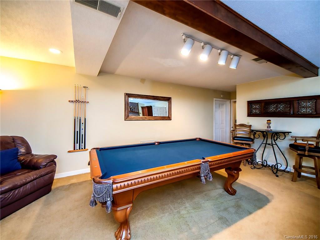 River Hills - Residential