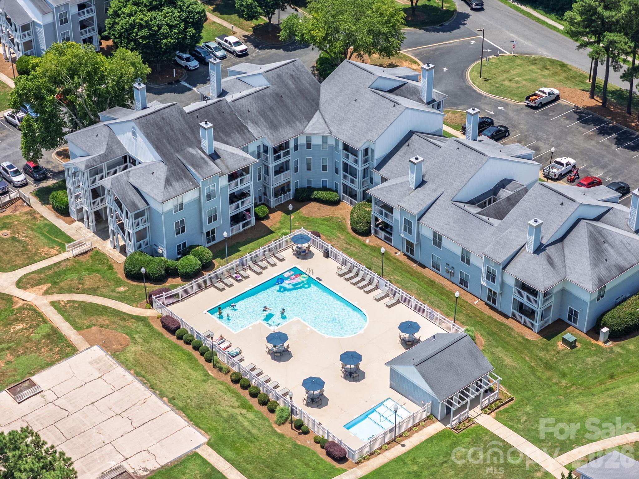 Hamiltons Bay - Residential