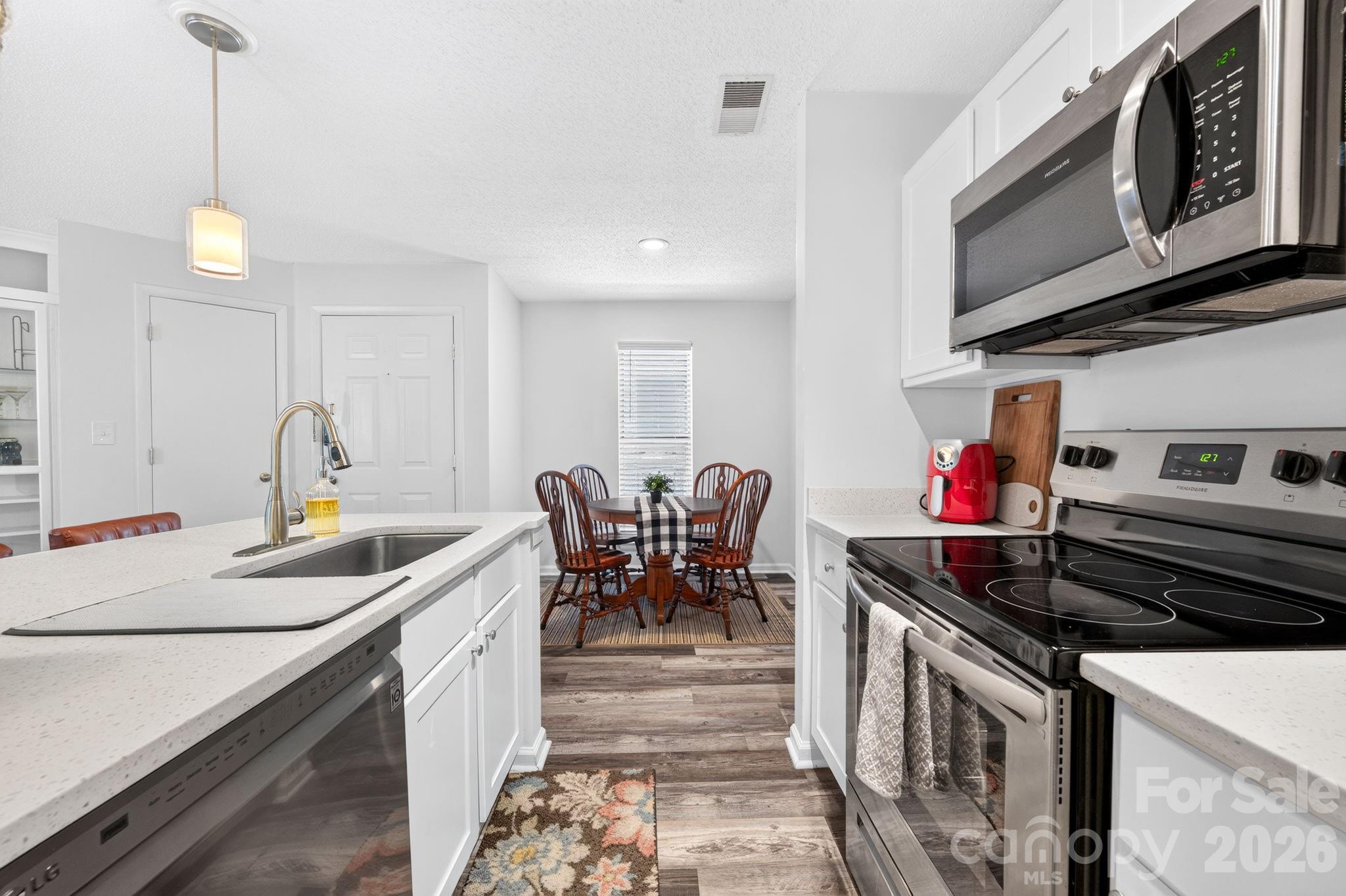 Hamiltons Bay - Residential
