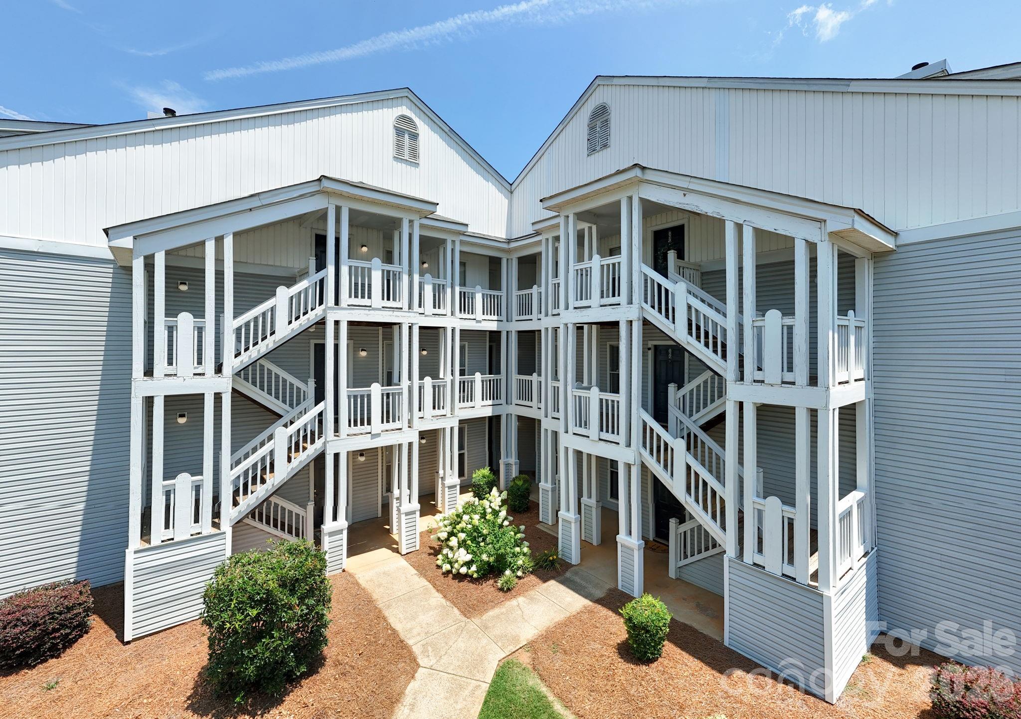Hamiltons Bay - Residential