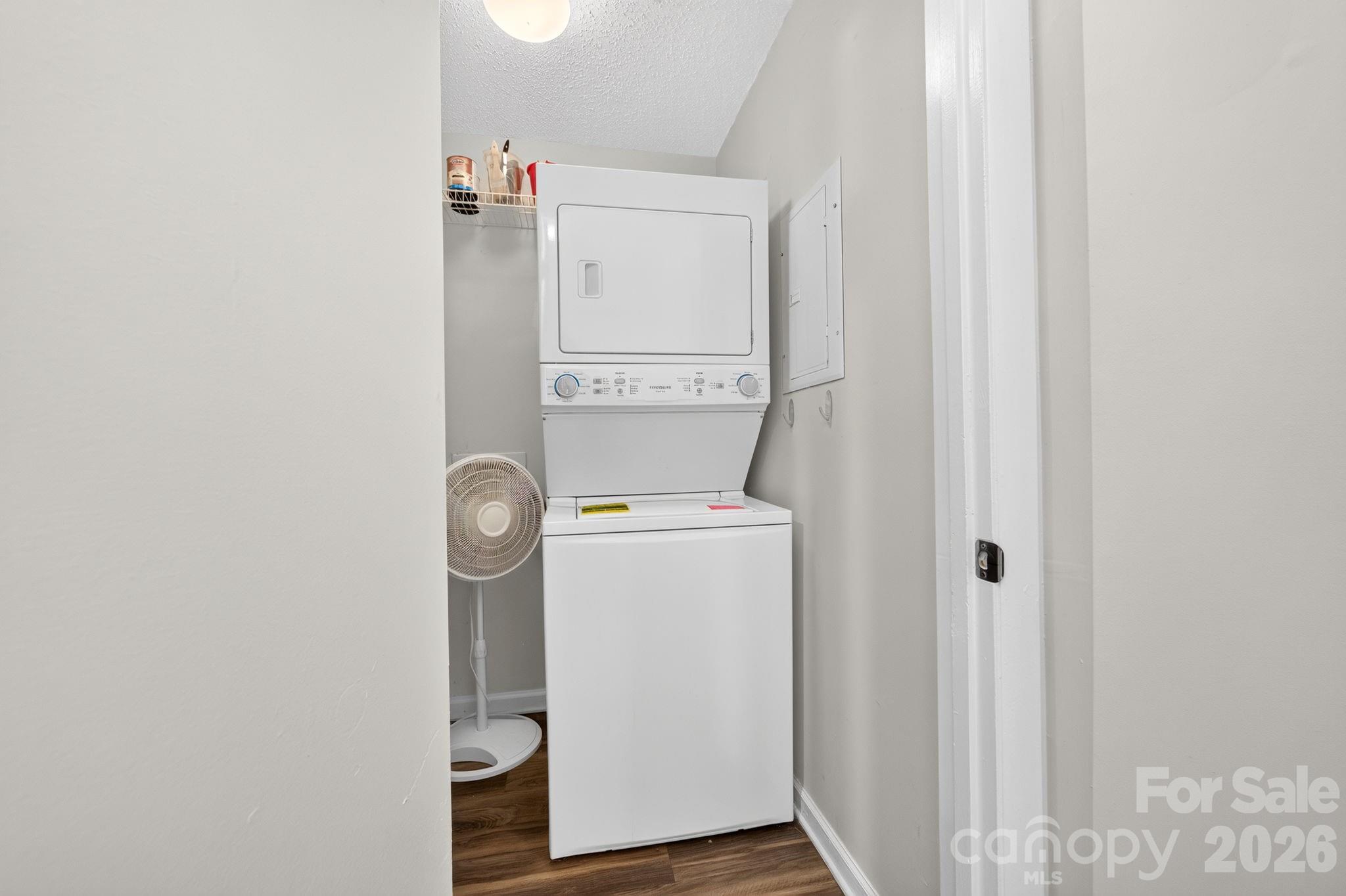 Hamiltons Bay - Residential