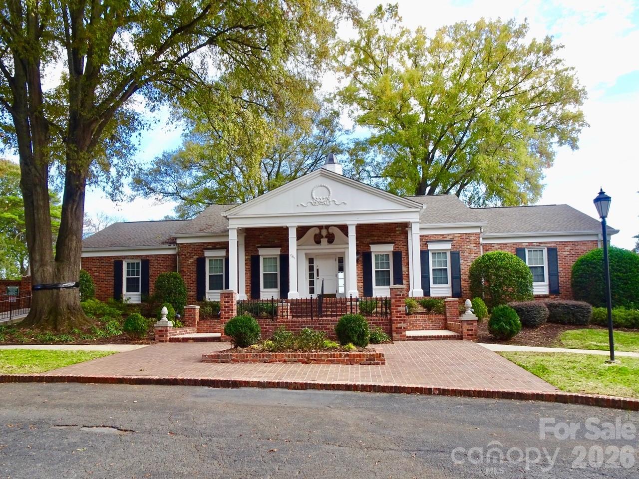 Quail Hollow Estates - Residential
