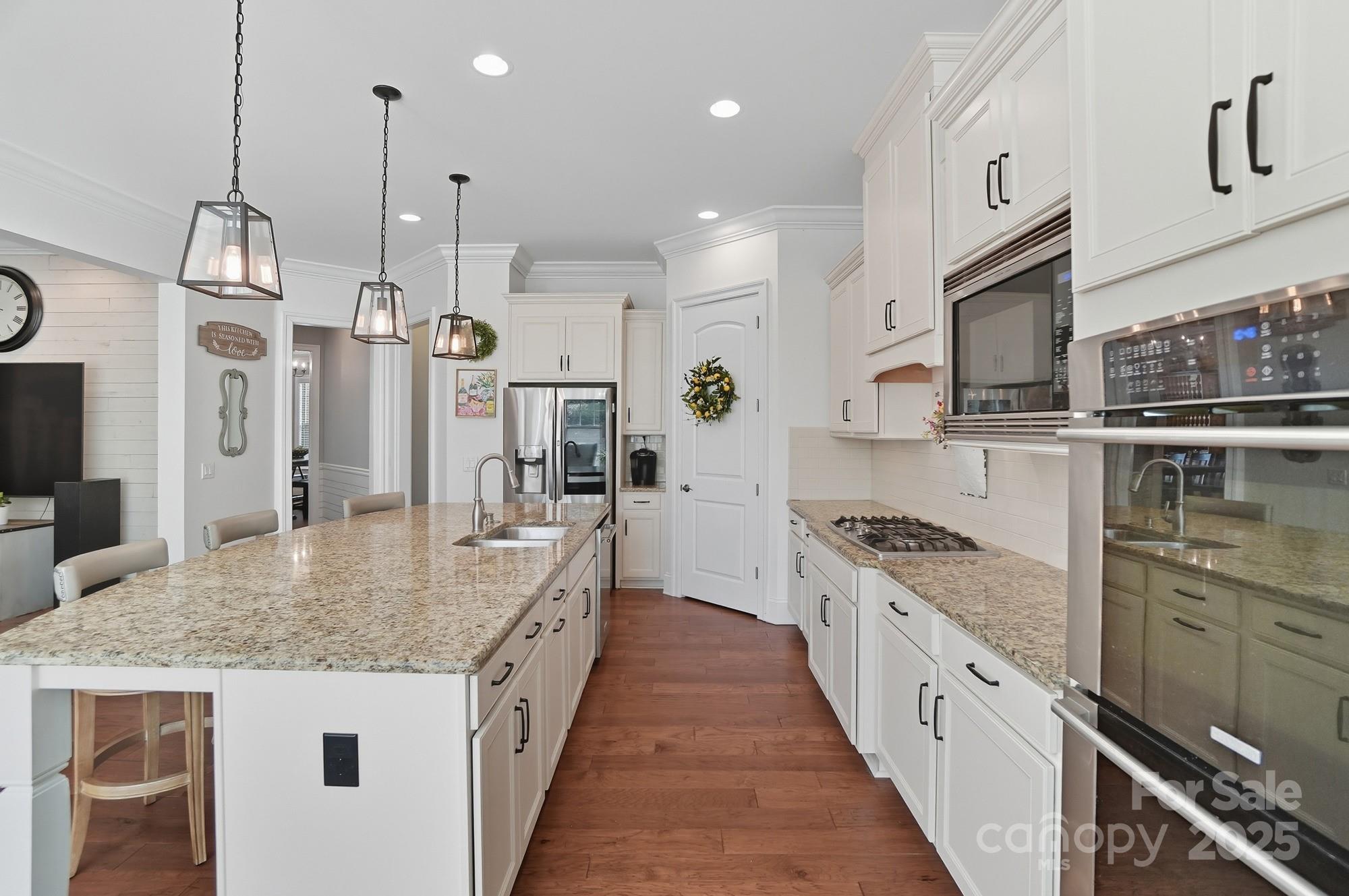 The Manors at Lake Ridge - Residential