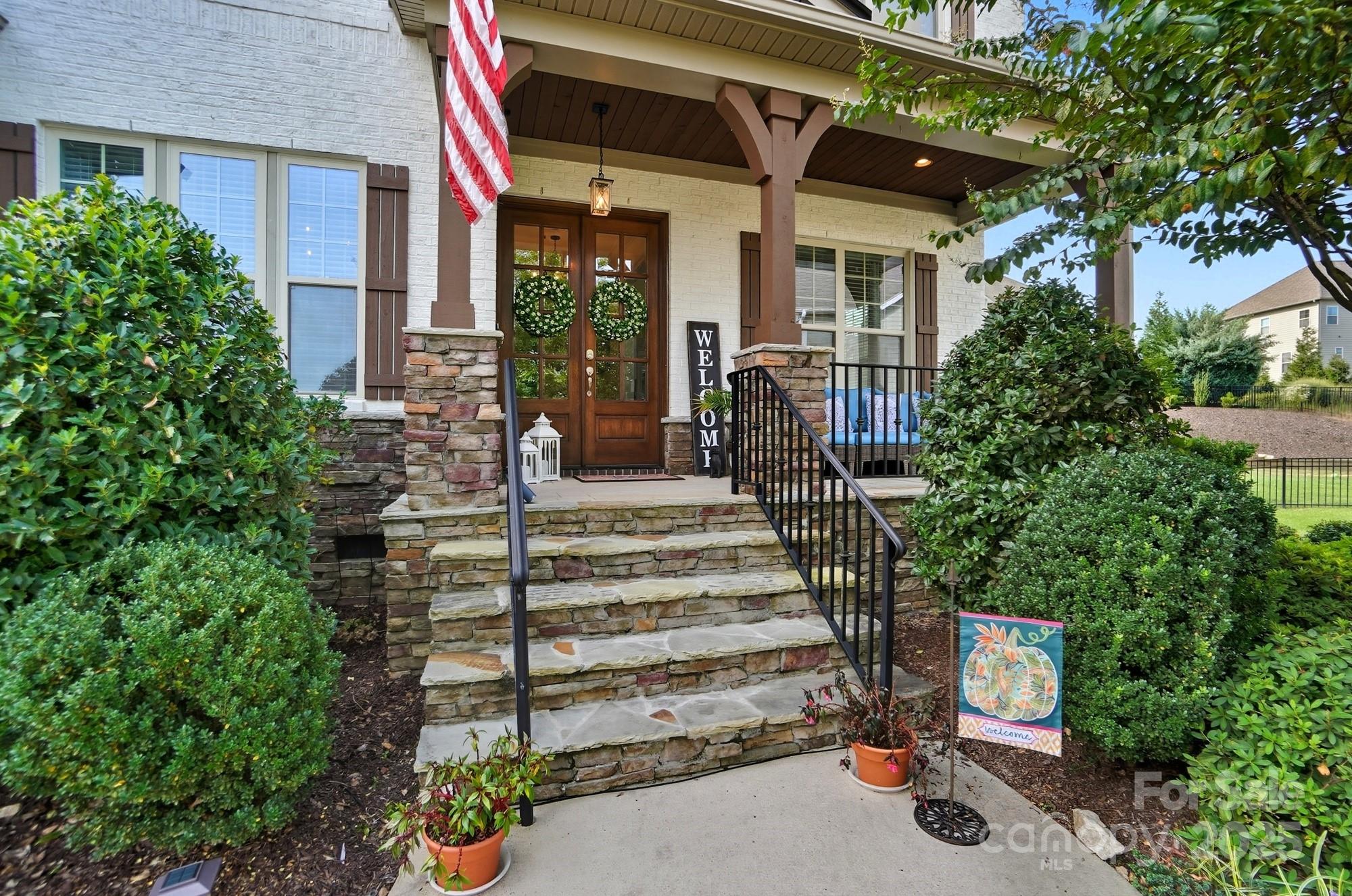 The Manors at Lake Ridge - Residential