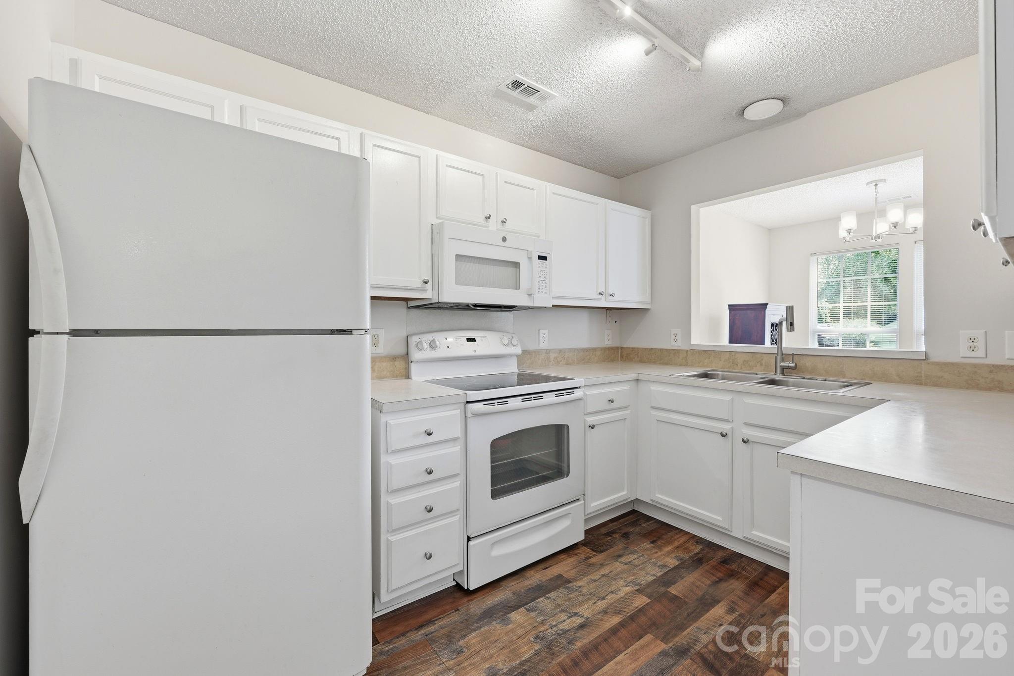 Cedar Lane Farms - Residential