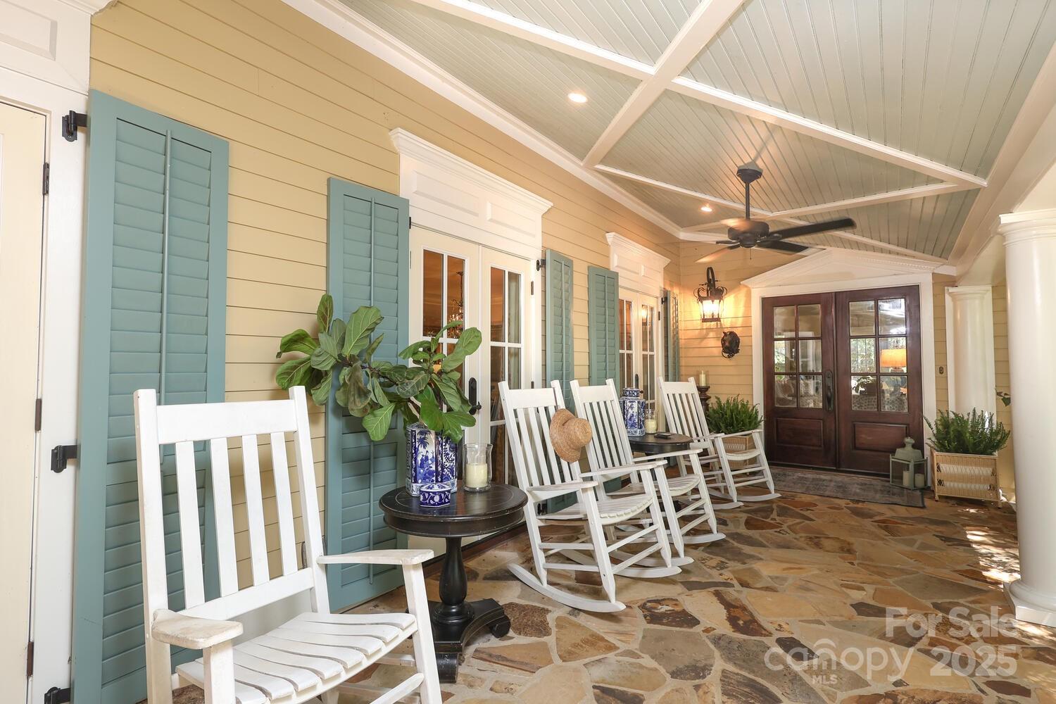 Live Oaks - Residential