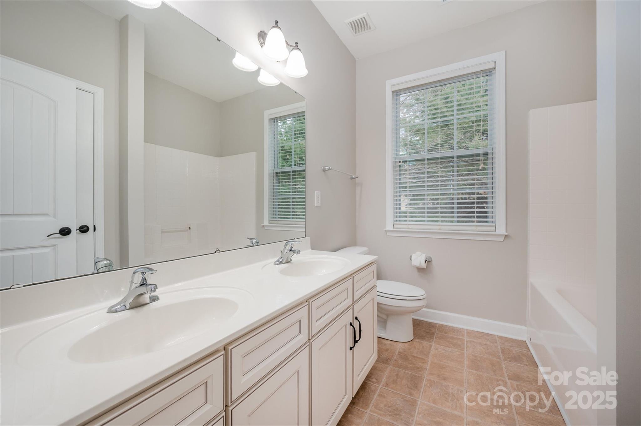Lake Ridge - Residential