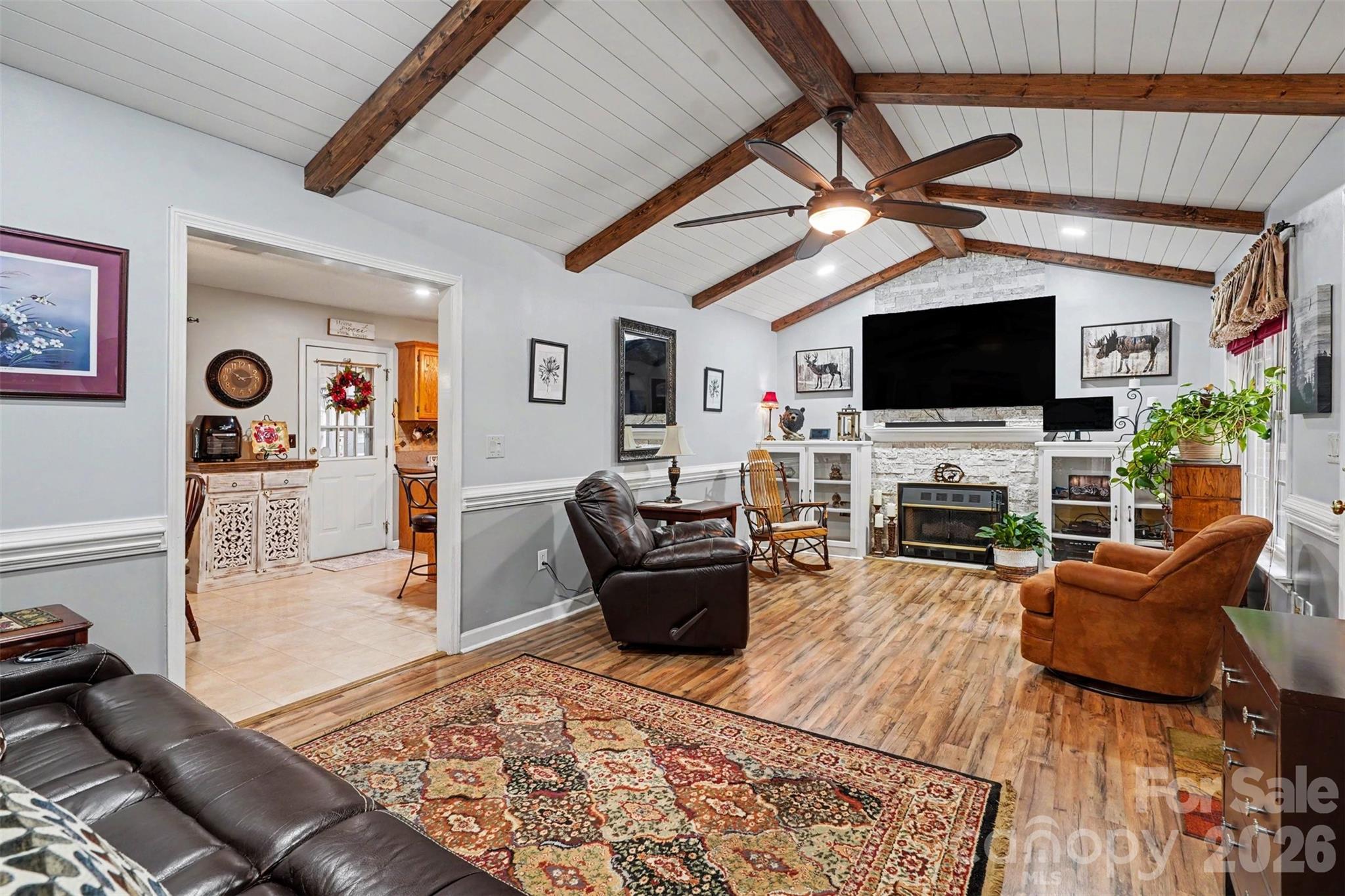 Charlton Oaks - Residential