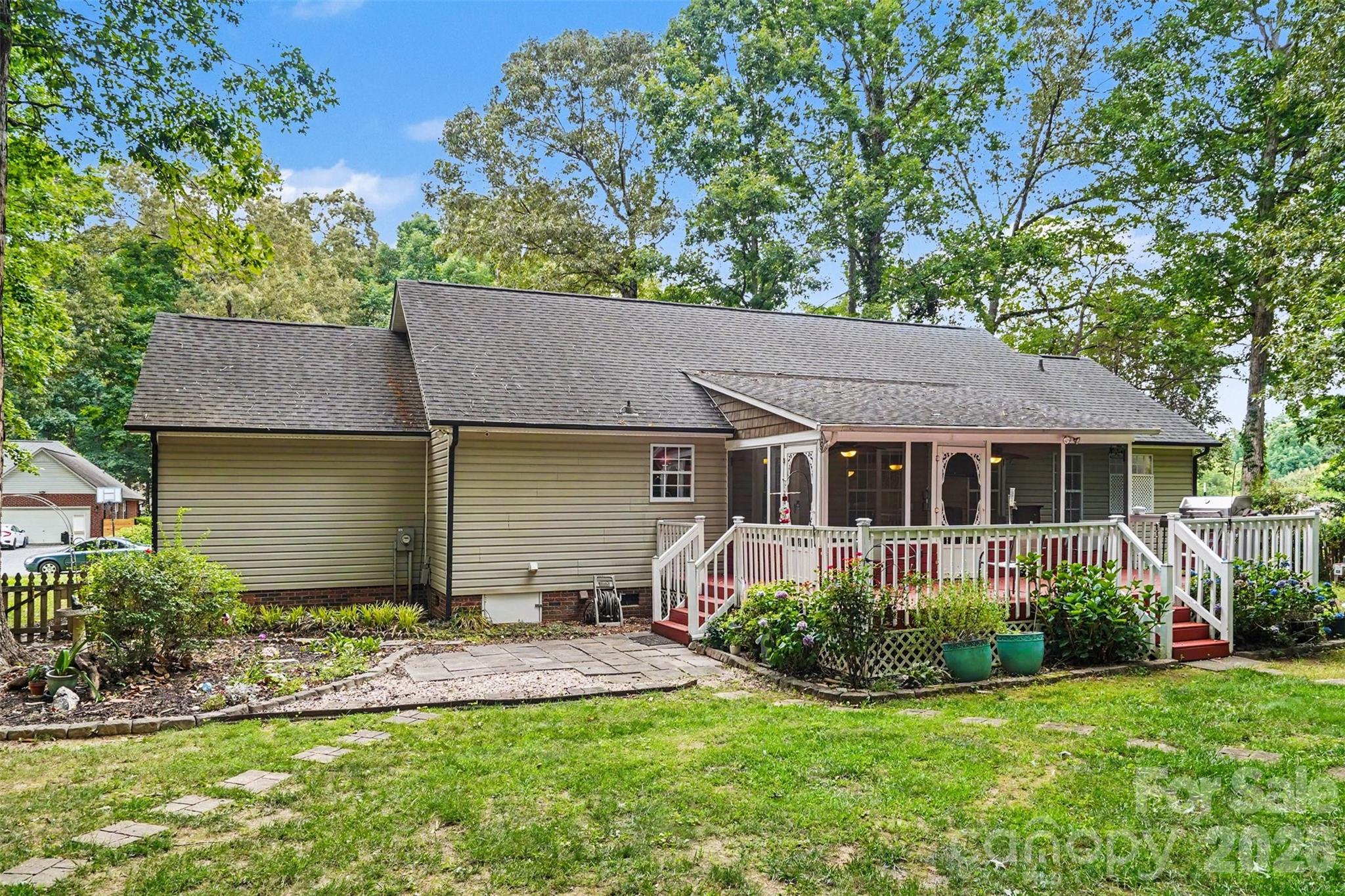 Charlton Oaks - Residential