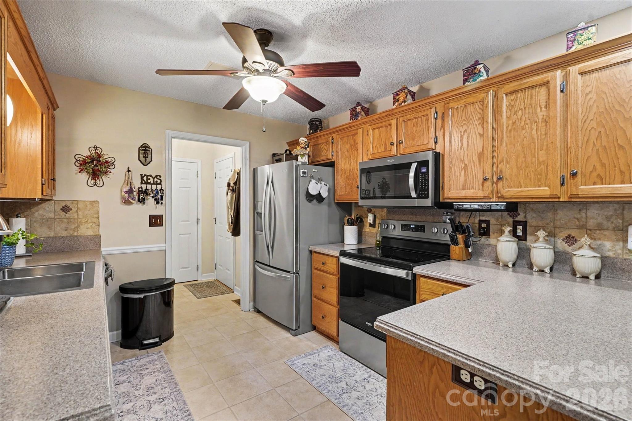 Charlton Oaks - Residential