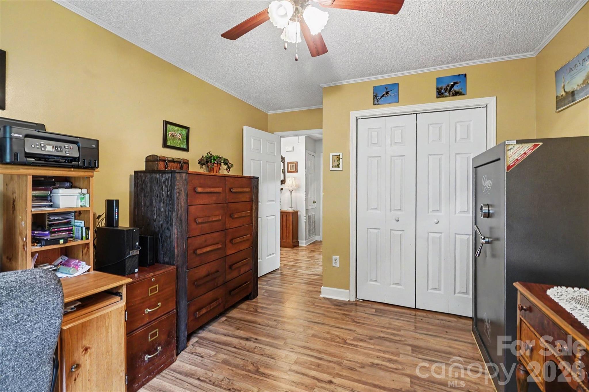 Charlton Oaks - Residential