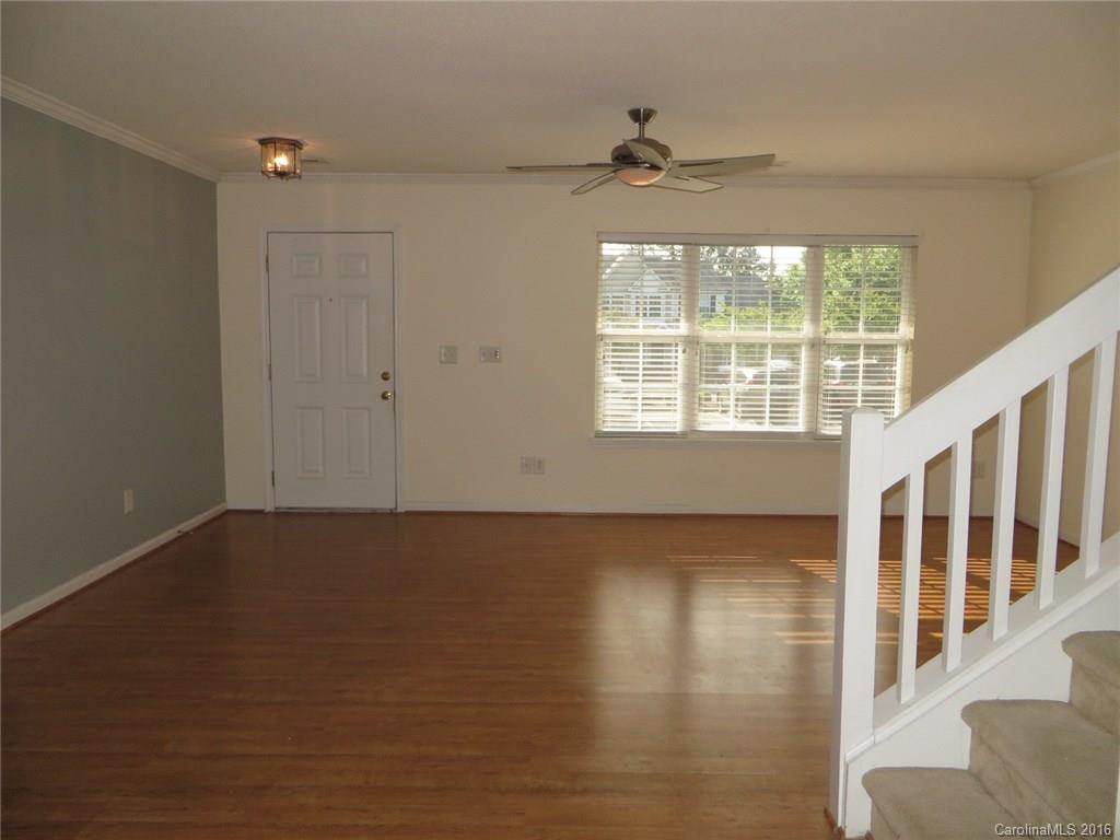 Windsor Trace - Residential