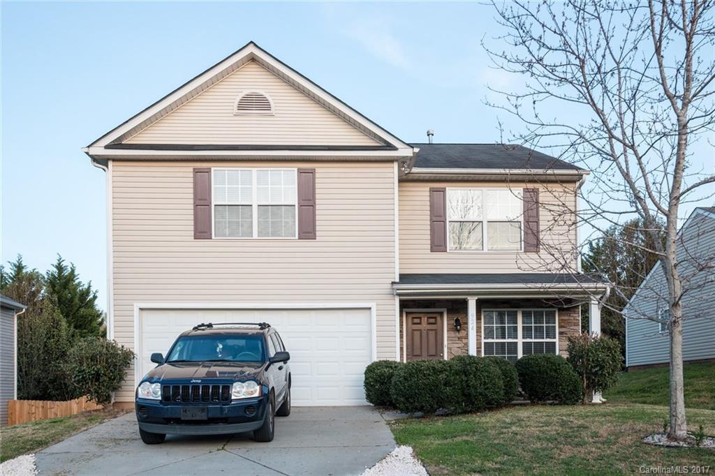 Located in the desirable Riverview Subdivision. Walking distance to Elementary School. Living room has gas log fireplace. Nice size kitchen with plenty of cabinets. Nice size bedrooms. Master Suite has vaulted ceilings with large walk in closet. Master bath has dual sink vanity with separate shower and garden tub. All bedrooms and laundry room upstairs. Community has playground, river access, and the Carolina Thread Trail that leads you from Lowell to McAndenville.