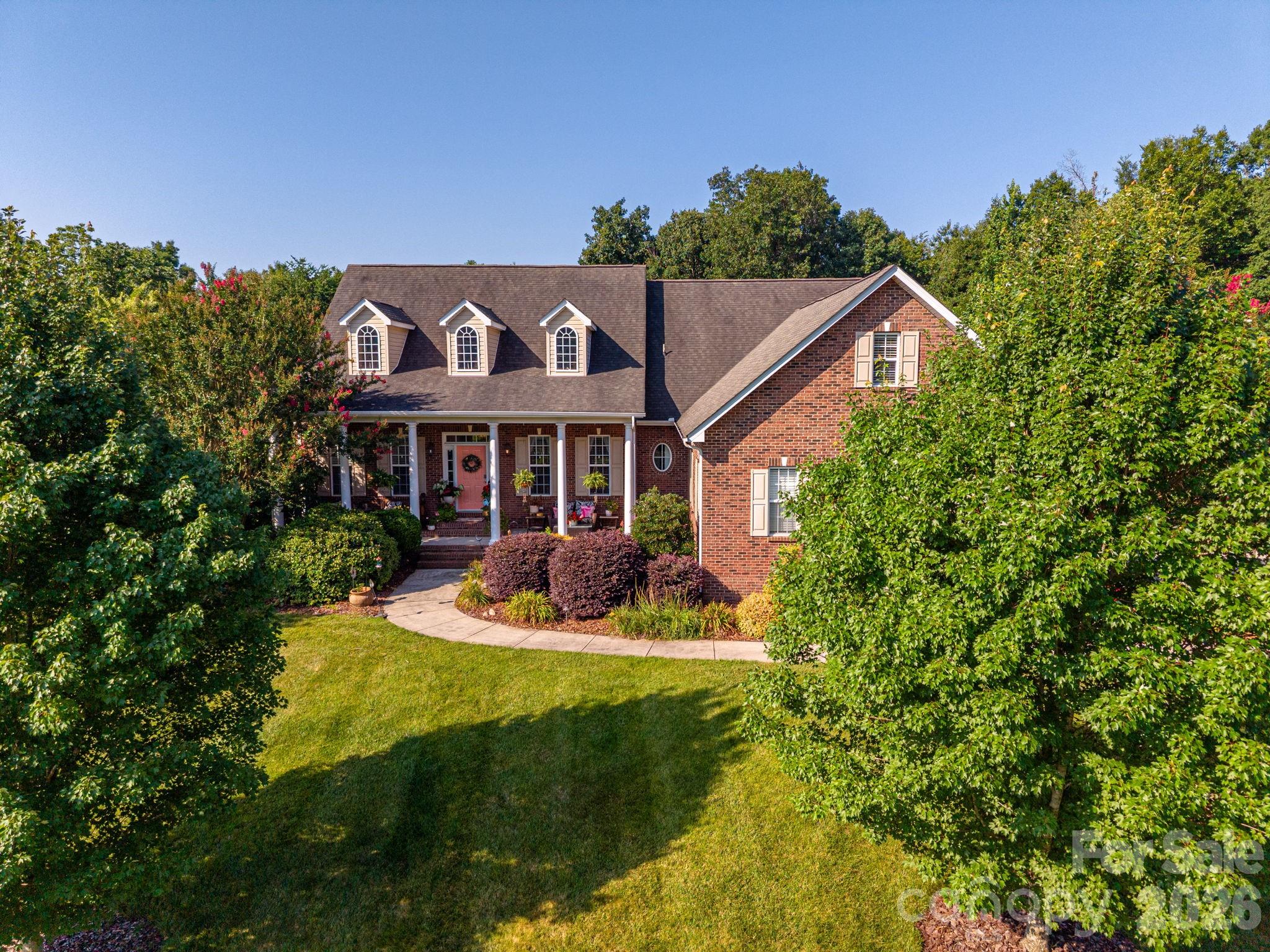 Clarendon Estates - Residential