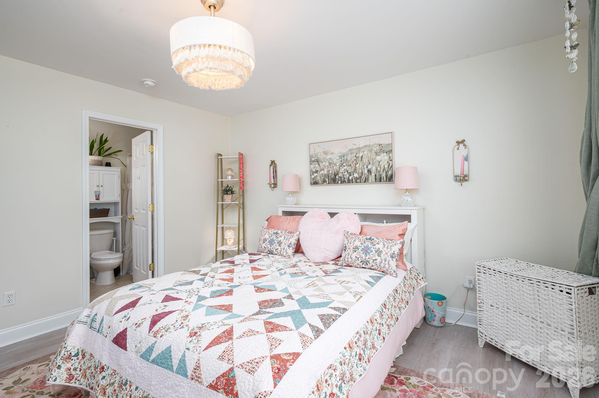 Clarendon Estates - Residential