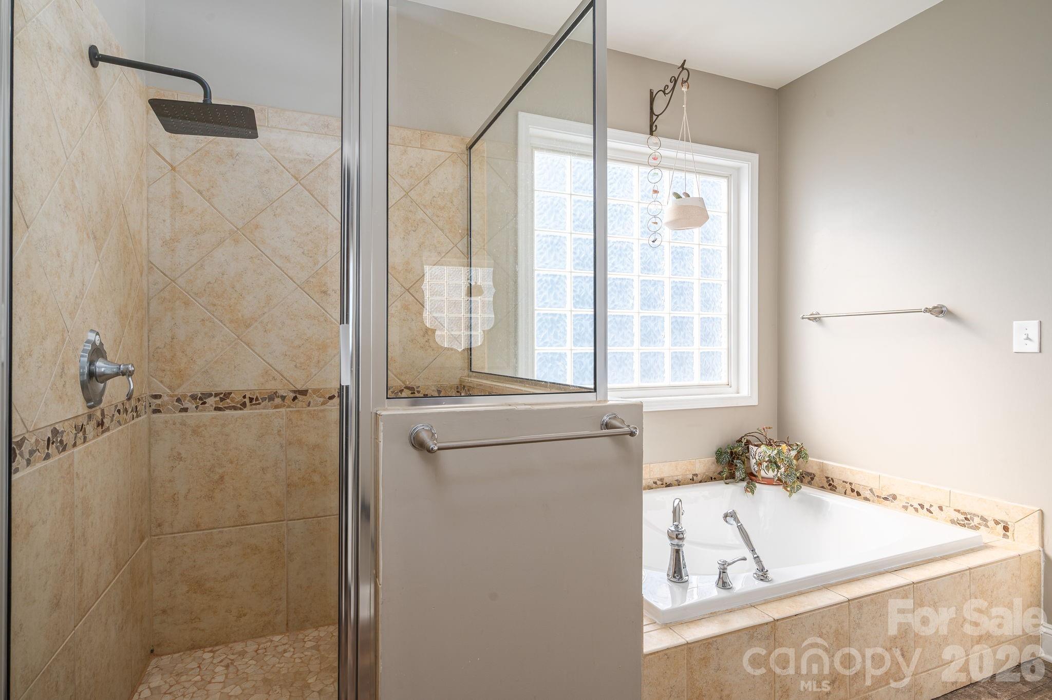 Clarendon Estates - Residential