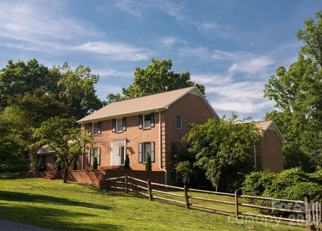 Norman Woods - Residential