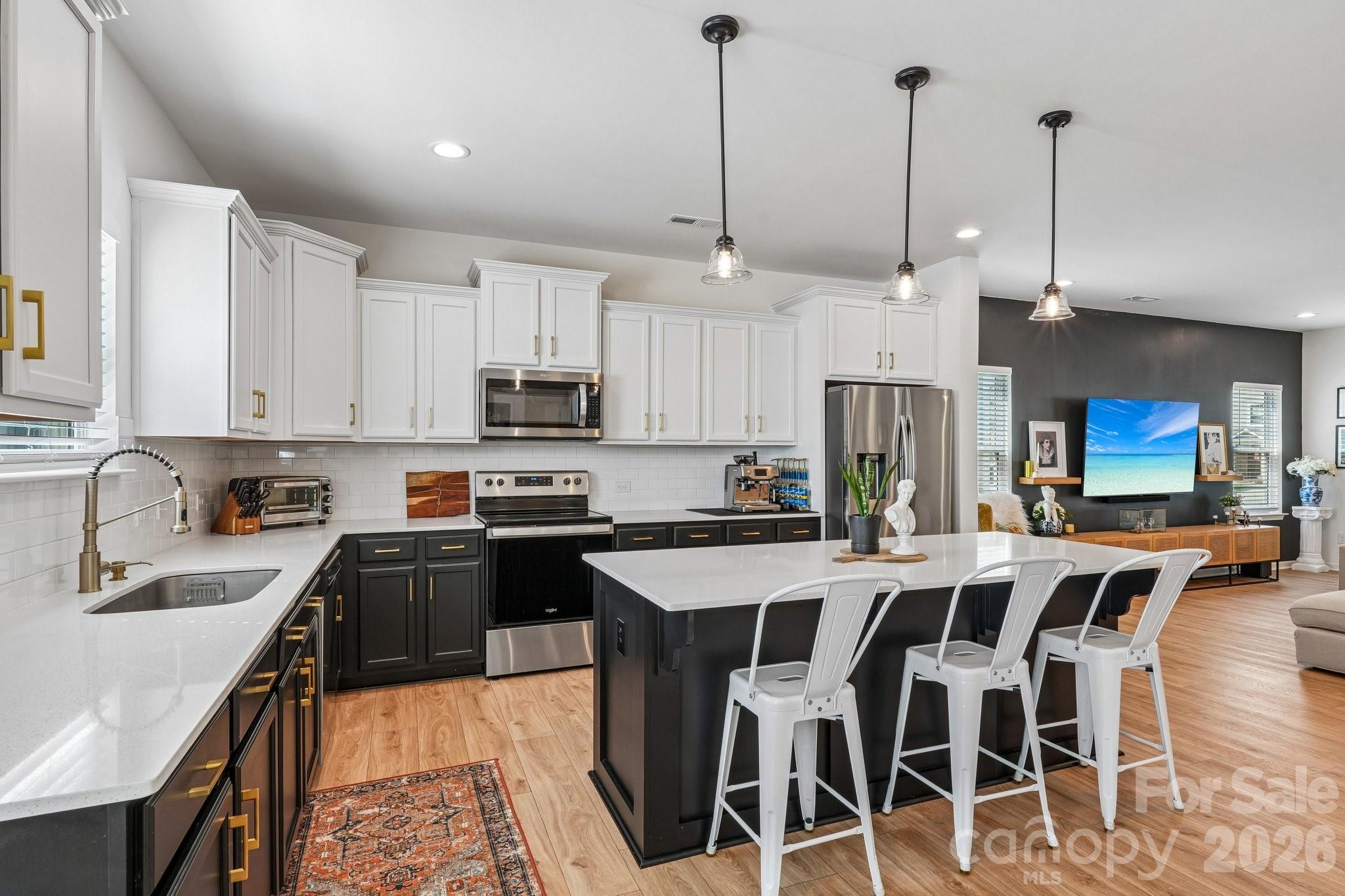 Alexander Commons - Residential
