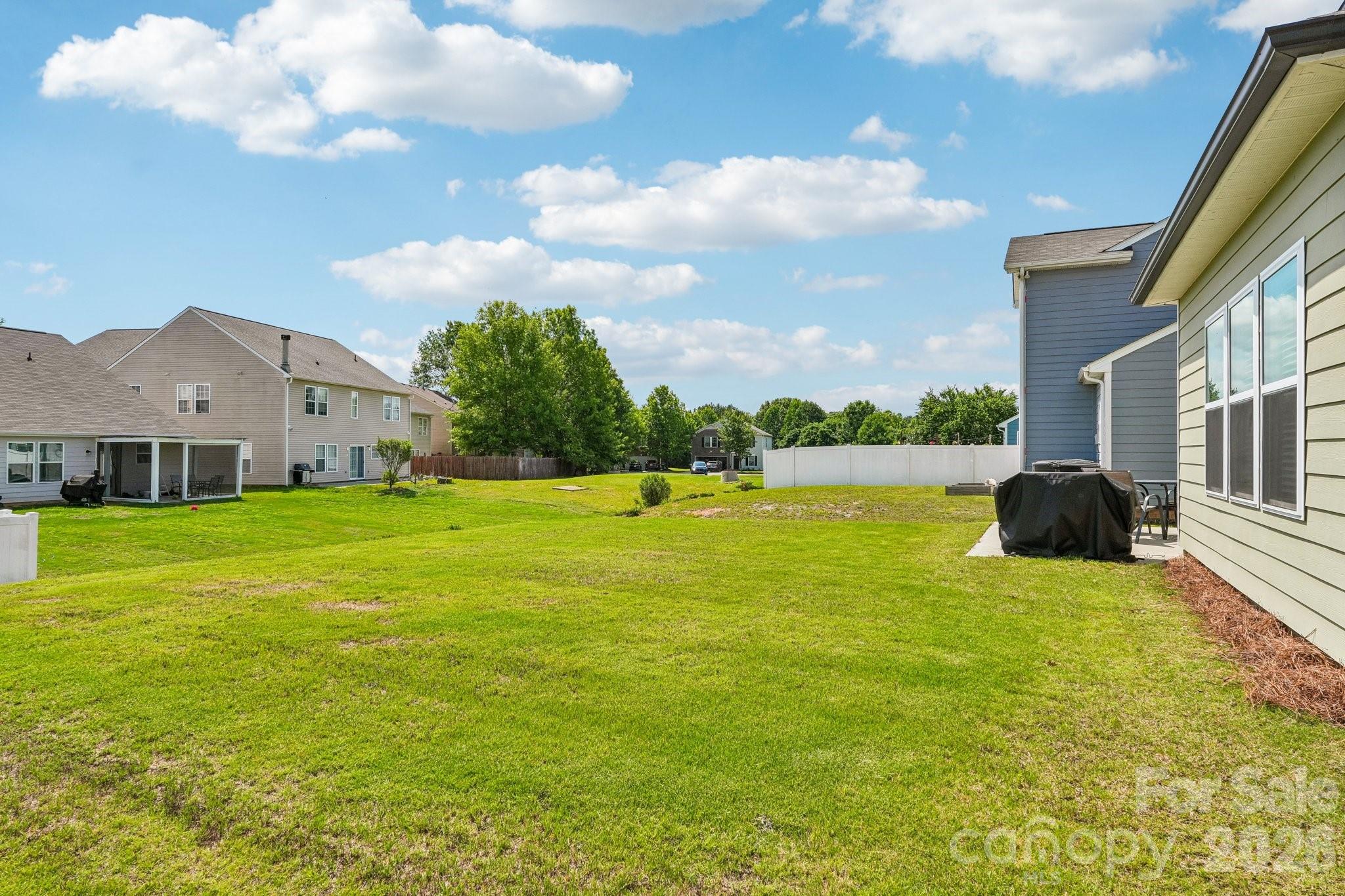 Alexander Commons - Residential