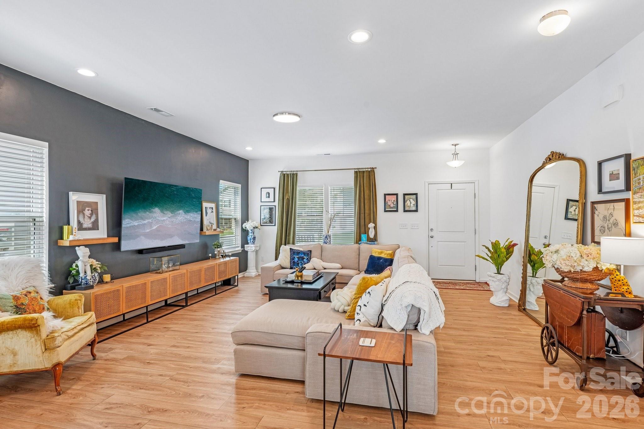 Alexander Commons - Residential