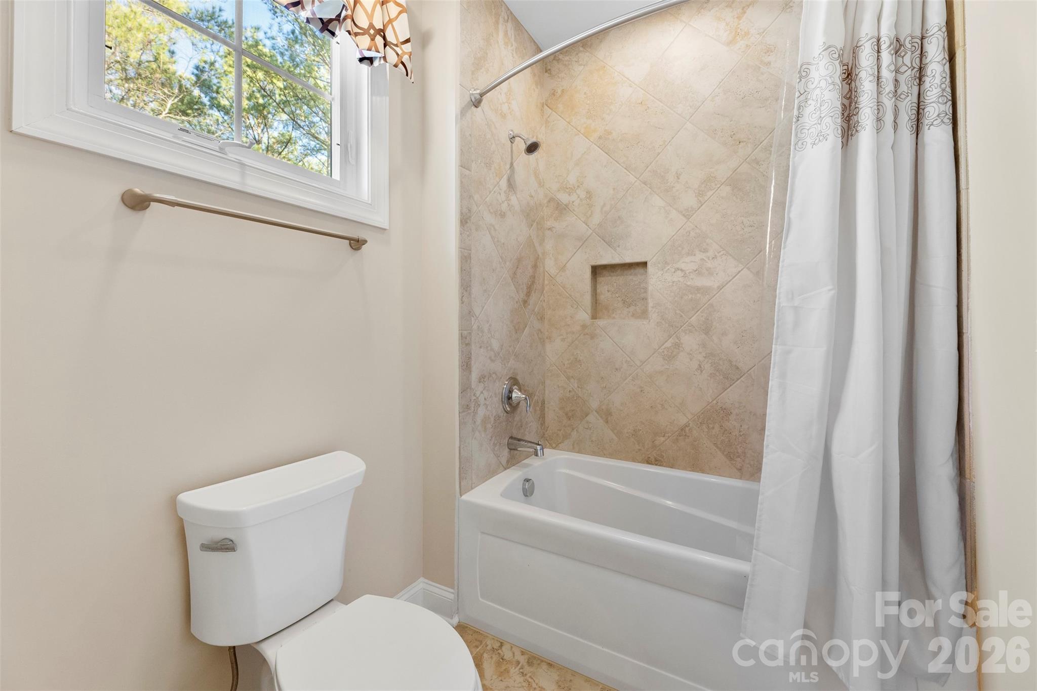 Riverchase Estates - Residential
