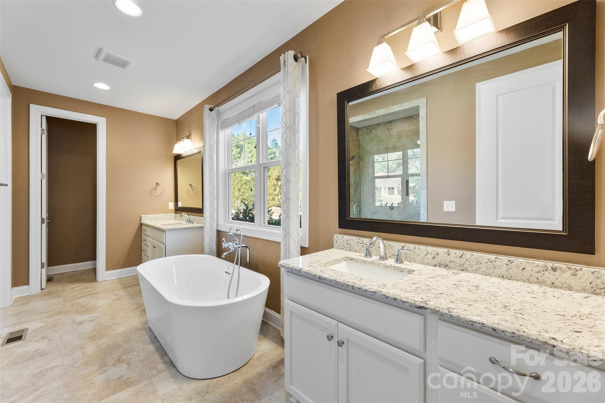 Riverchase Estates - Residential