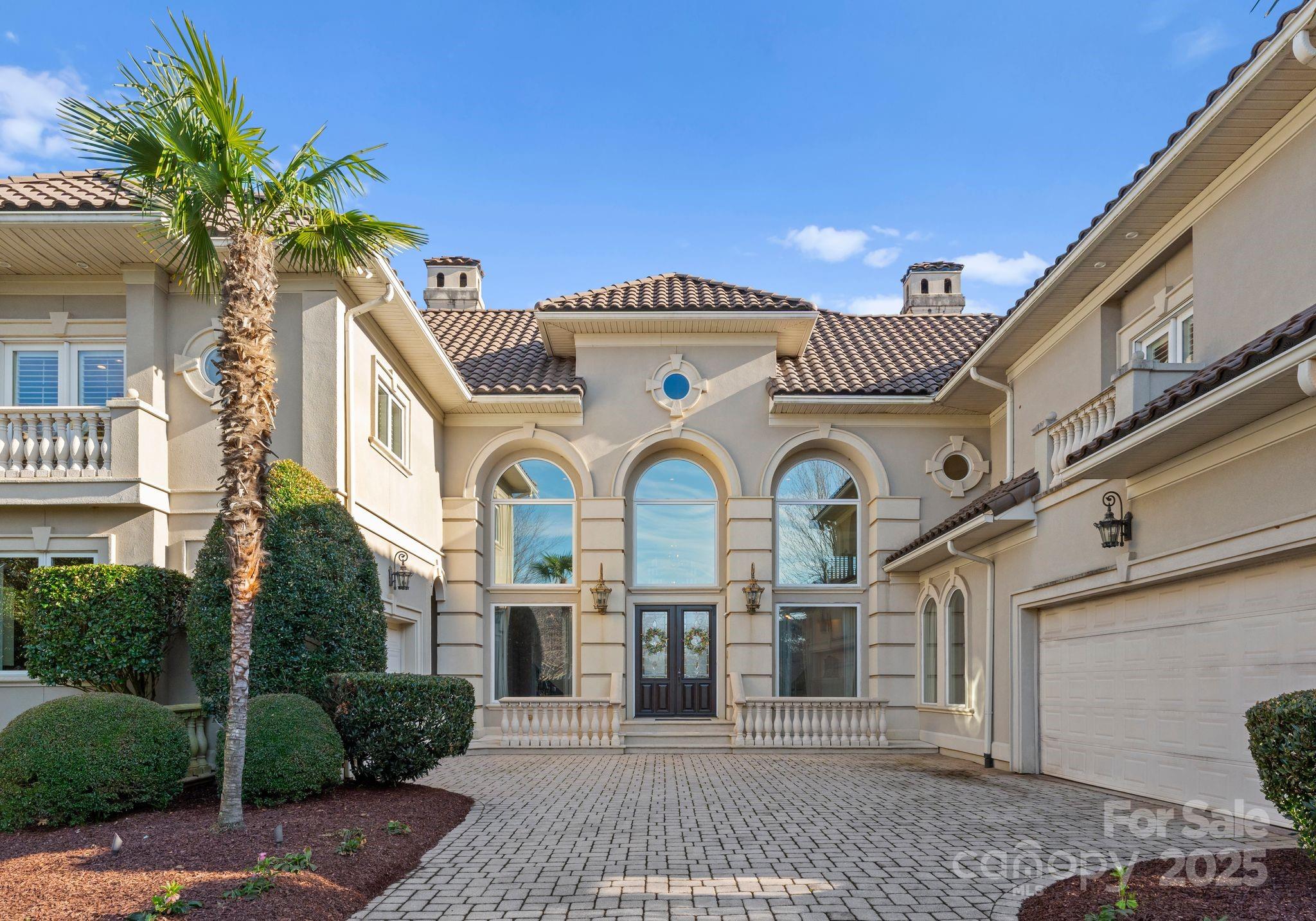 The Peninsula - Residential