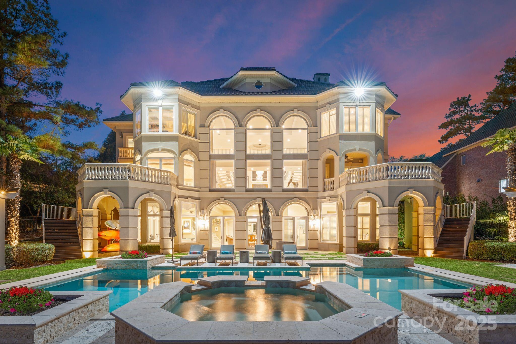 The Peninsula - Residential