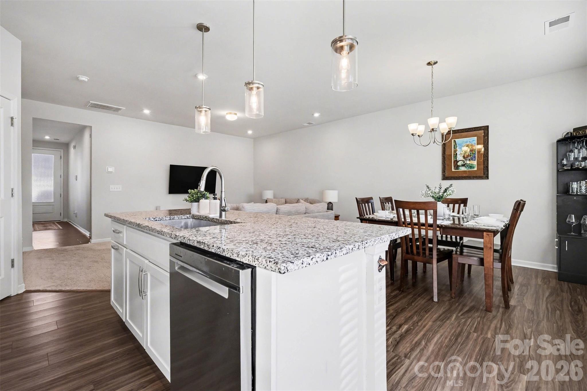 Fifteen 15 Cannon - Residential