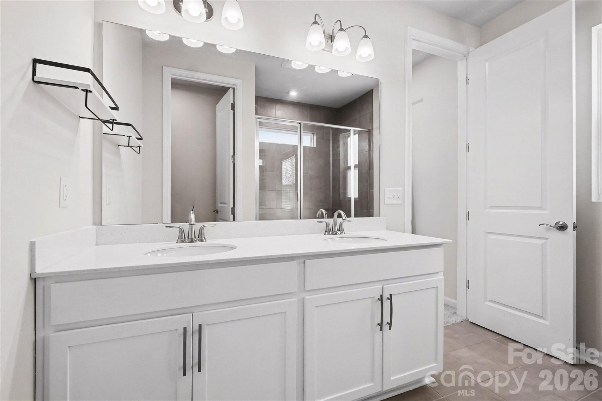 Fifteen 15 Cannon - Residential