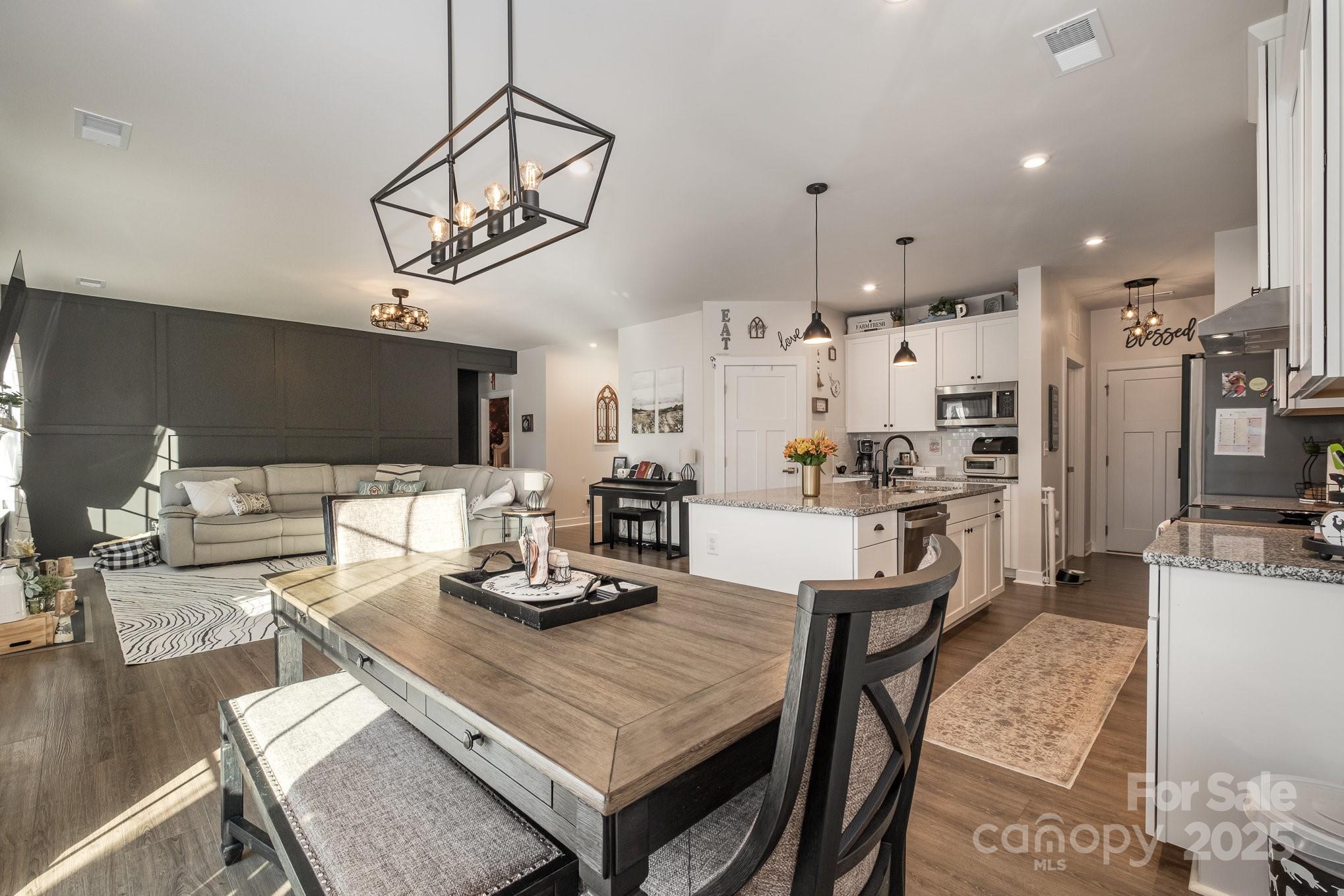 Cottage Green - Residential