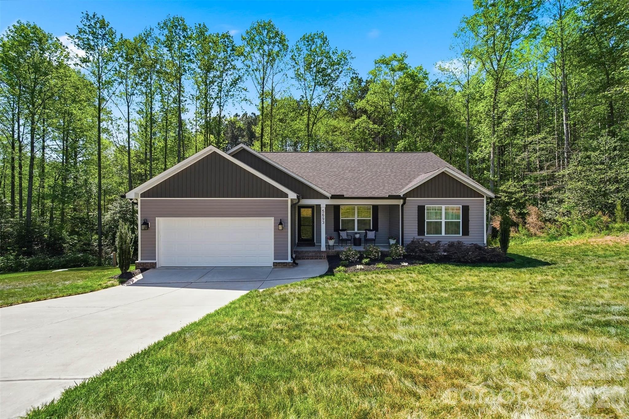 Tanglewood Place - Residential