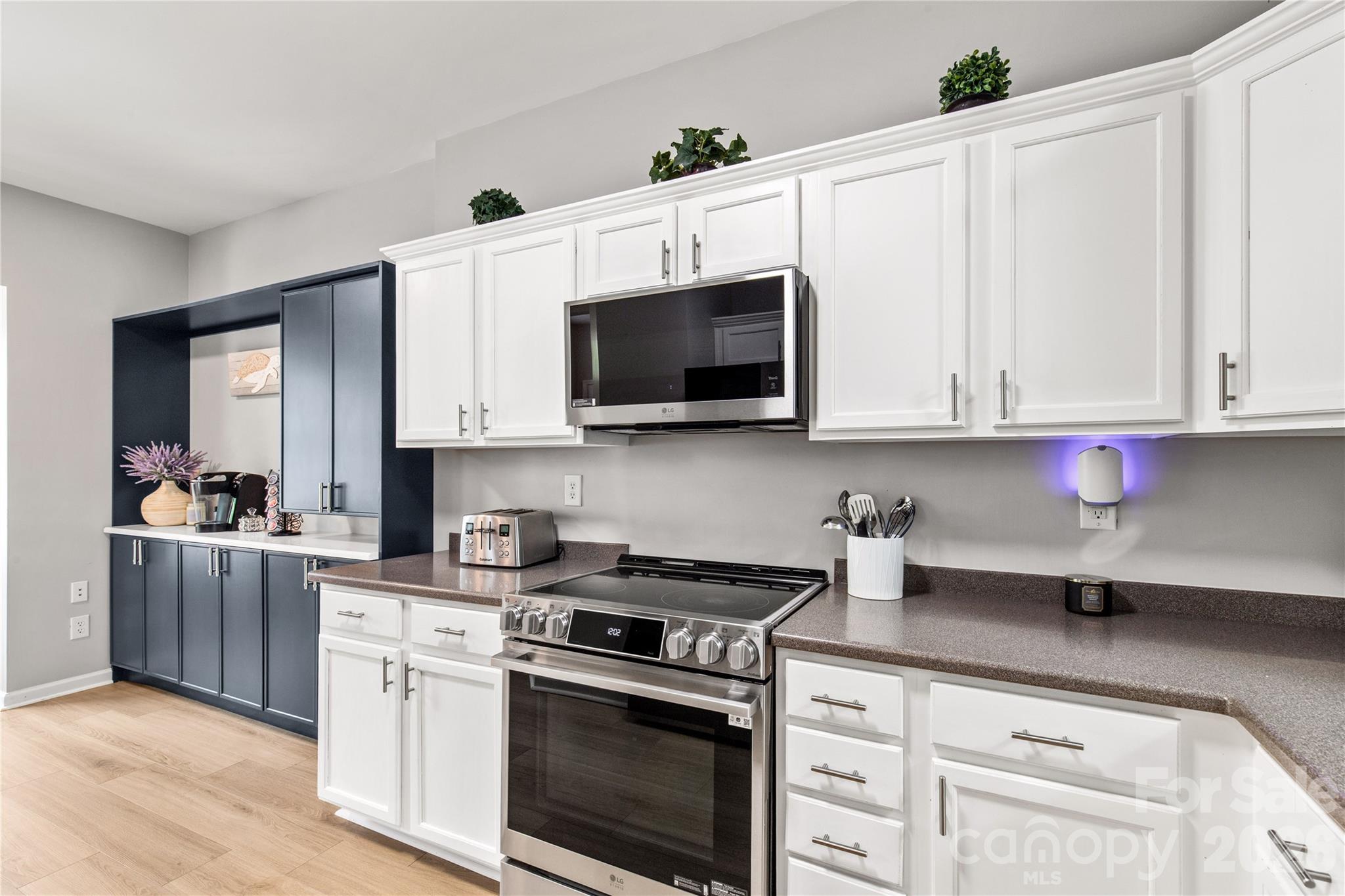 Wellsley Ford - Residential